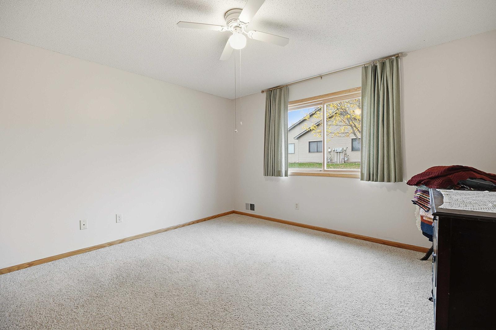 702 Sunset Lane Property Photo 12