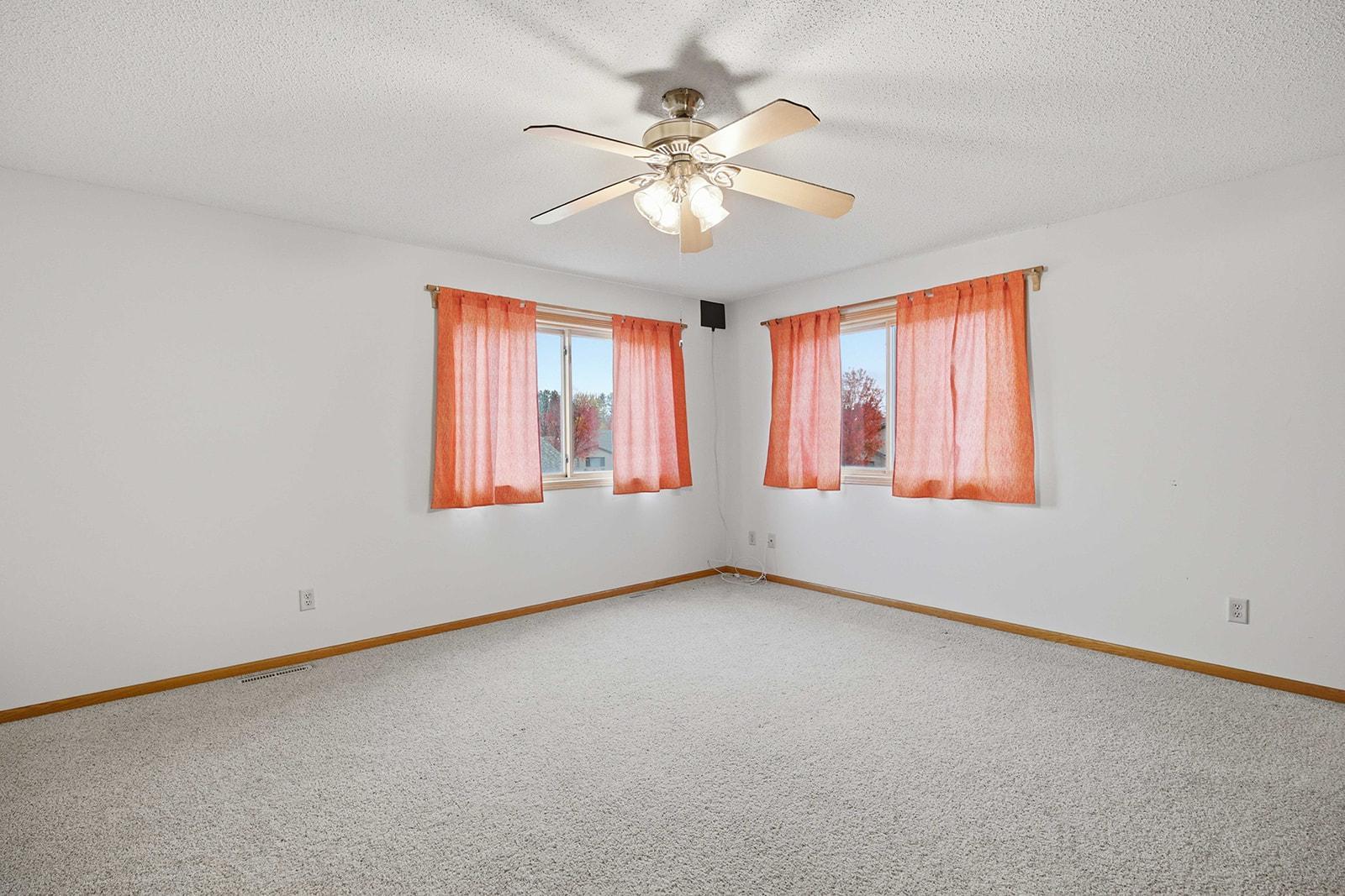 702 Sunset Lane Property Photo 14