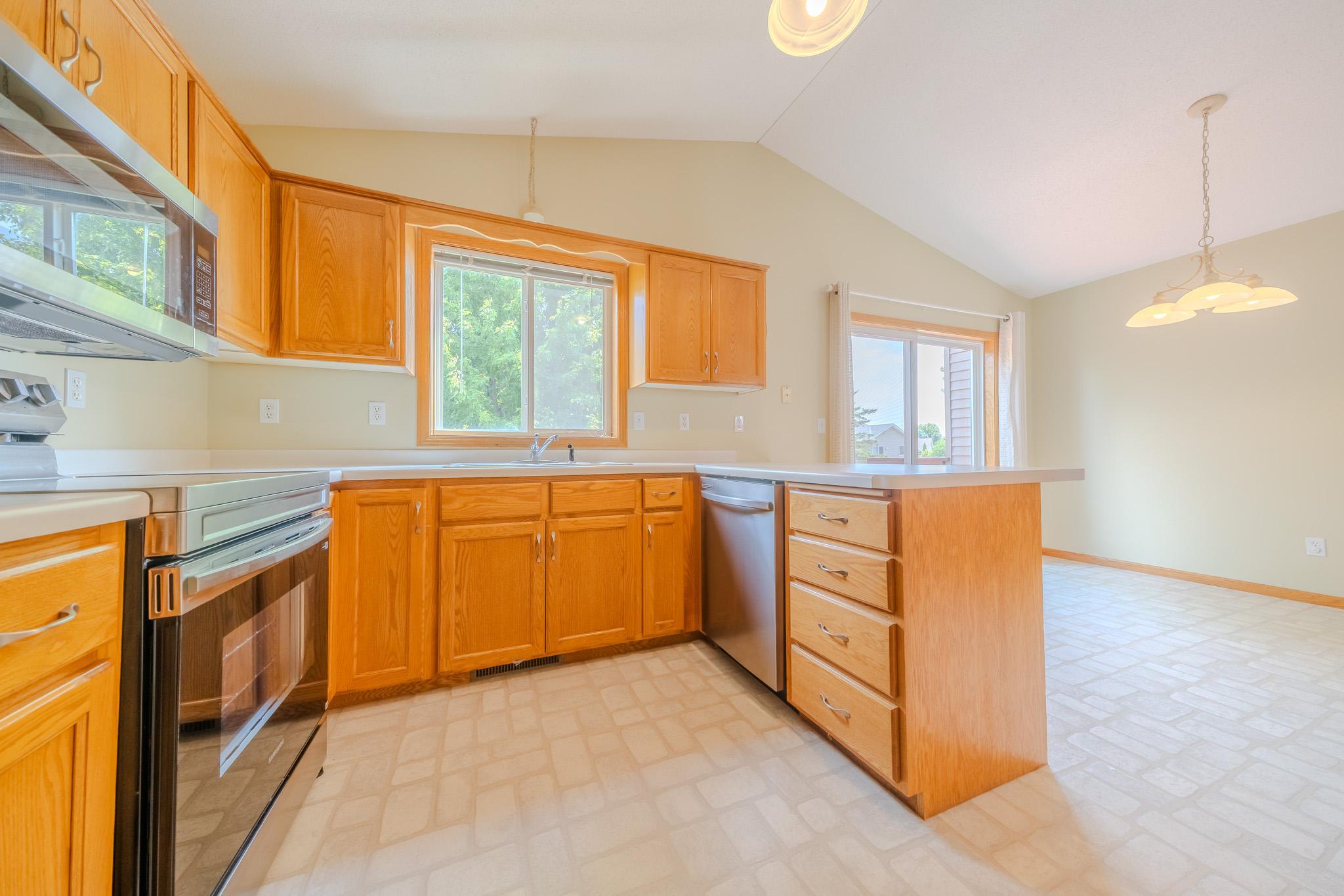308 19th Avenue N Property Photo 16