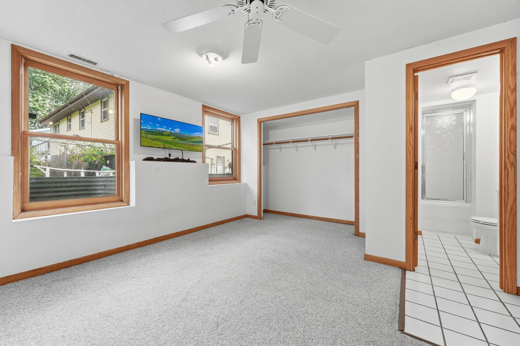 8416 Northern Drive Property Photo 14
