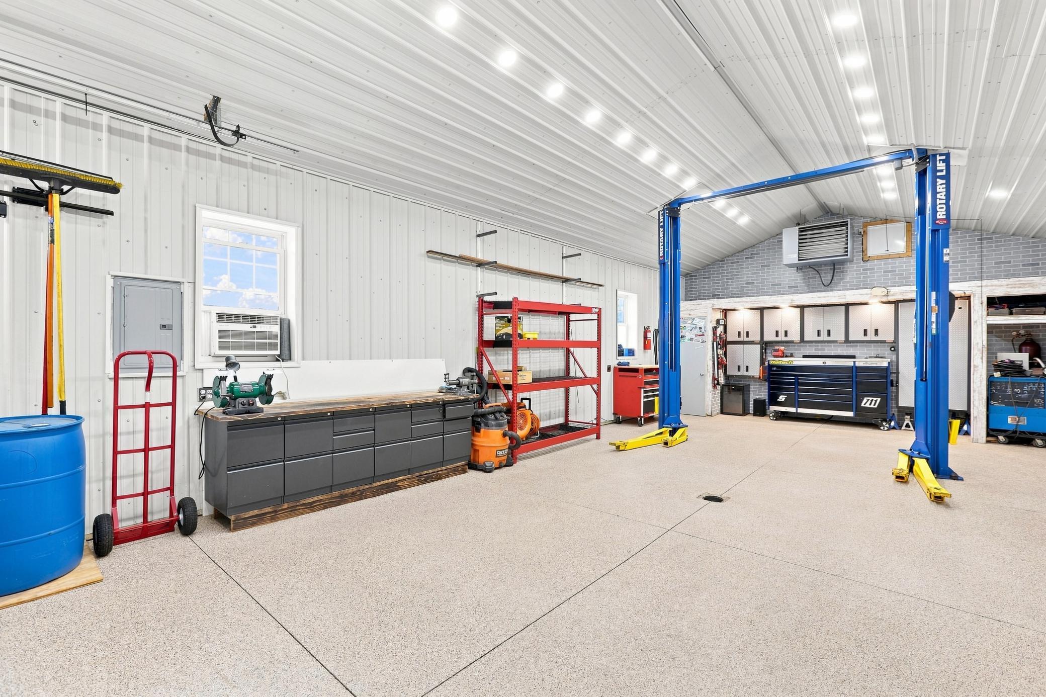 13103 9th Avenue S Property Photo 6