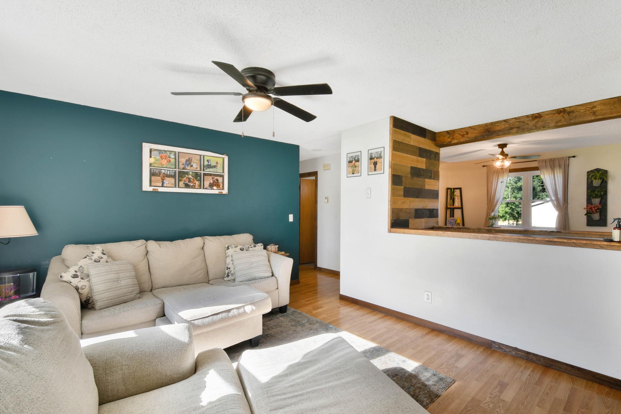 509 4th Street E Property Photo 4