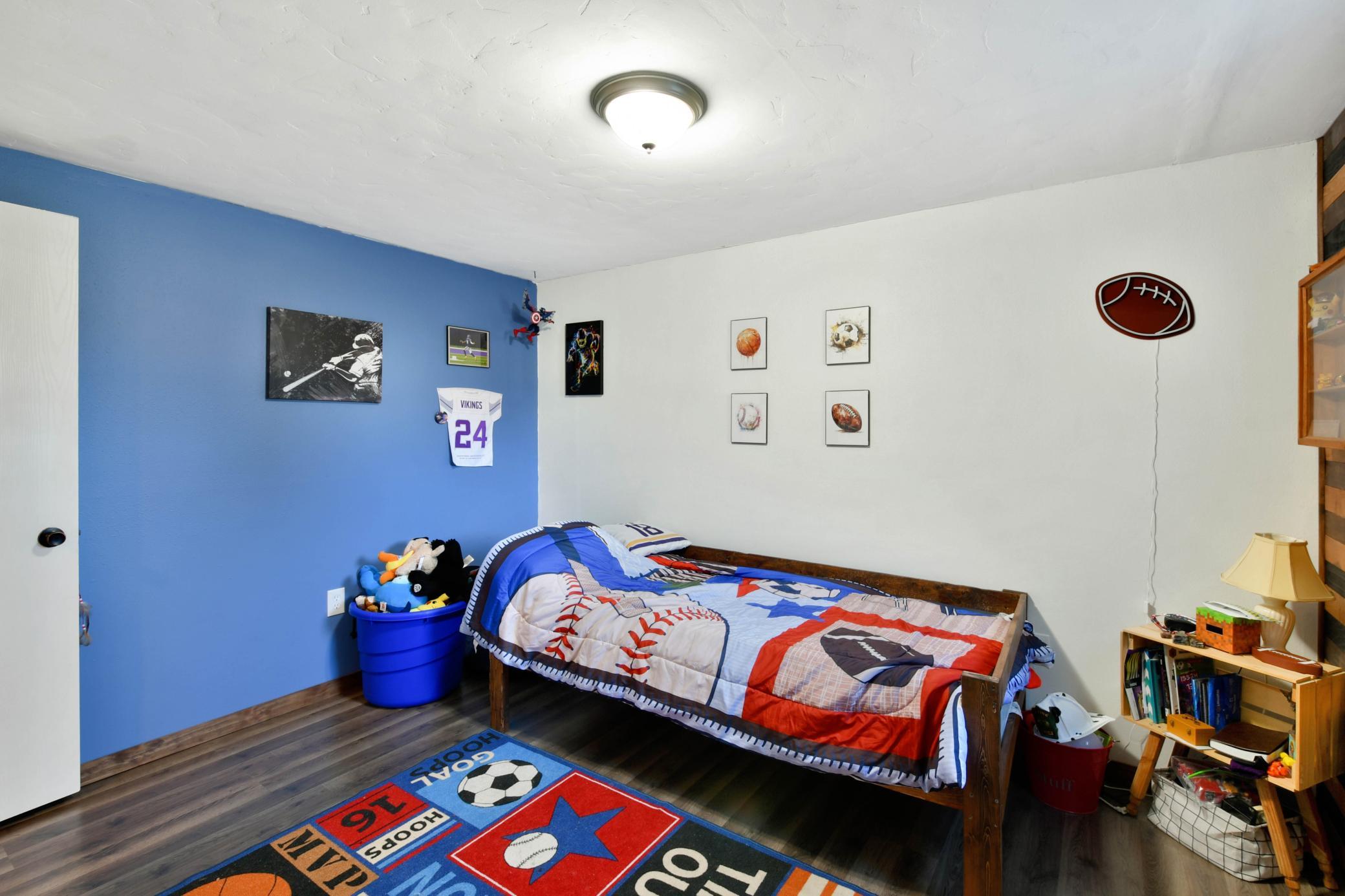 509 4th Street E Property Photo 37