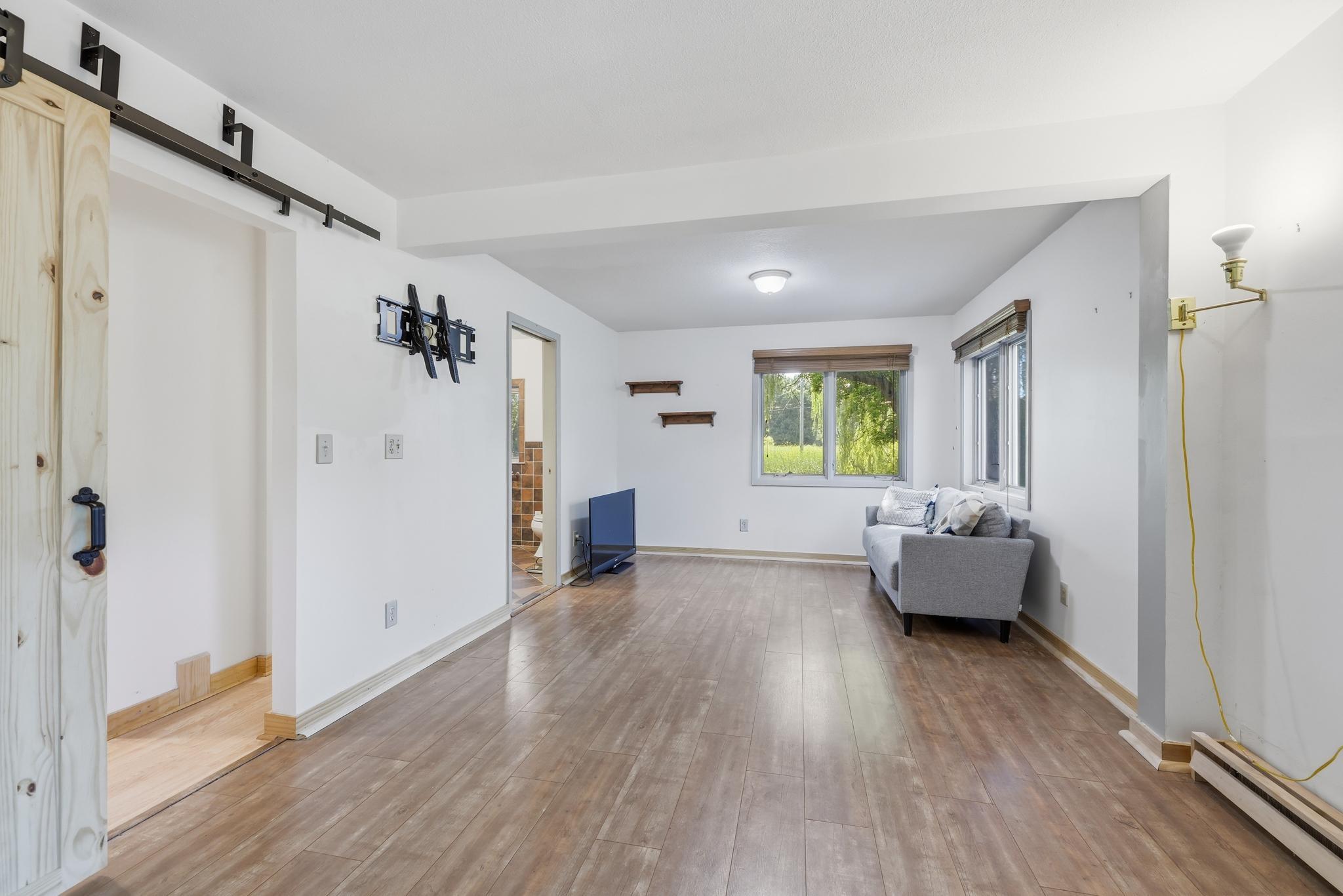 14823 Walker Place Property Photo 23