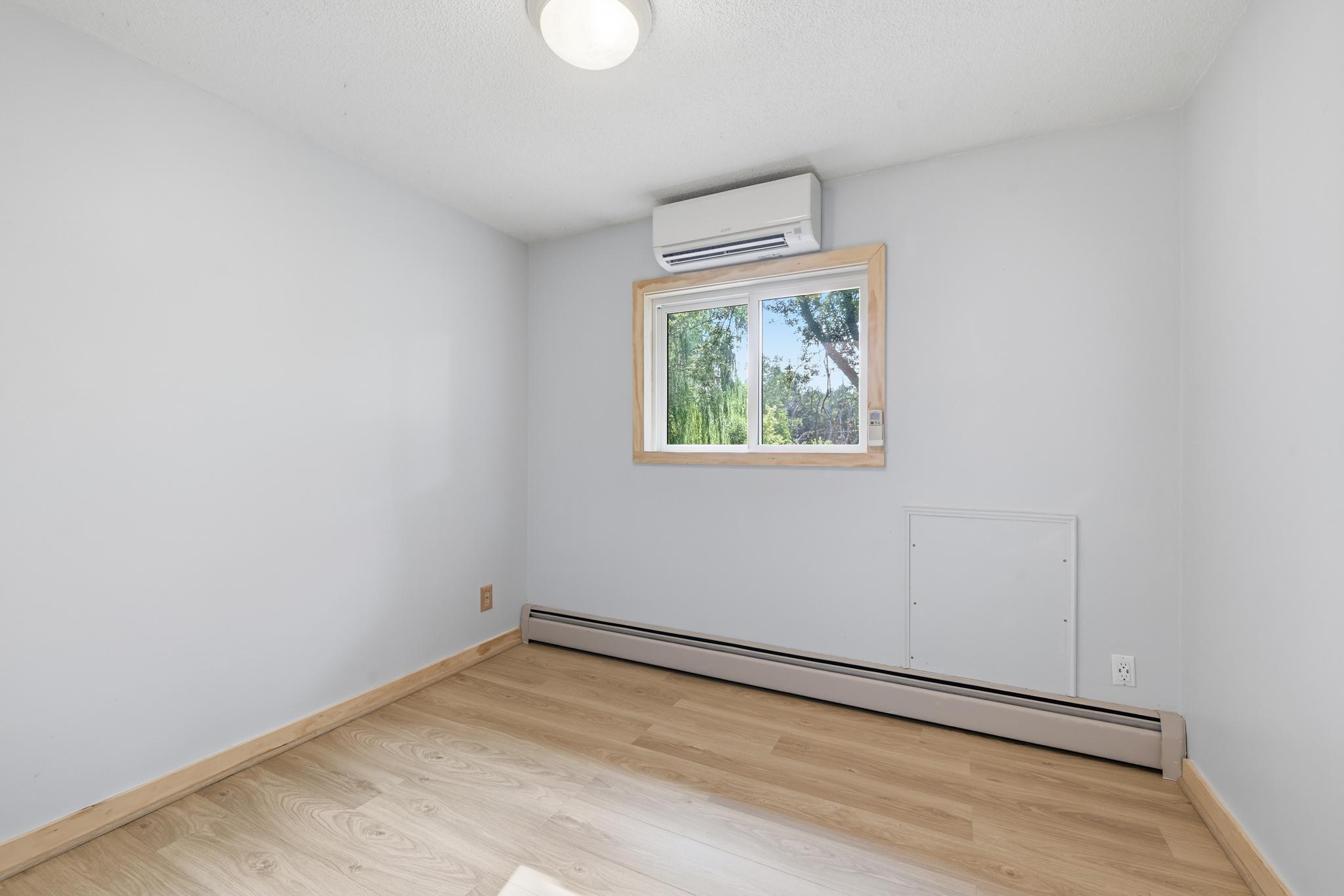14823 Walker Place Property Photo 33