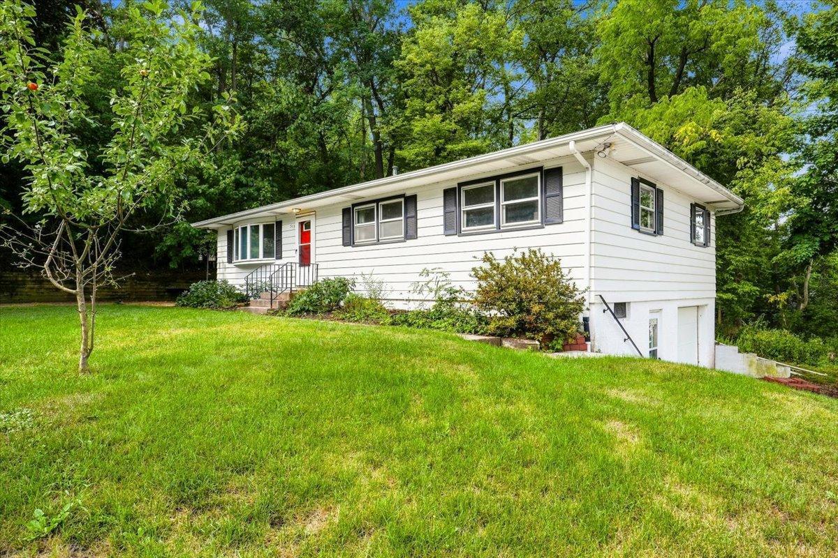 513 7th Street Property Photo 6
