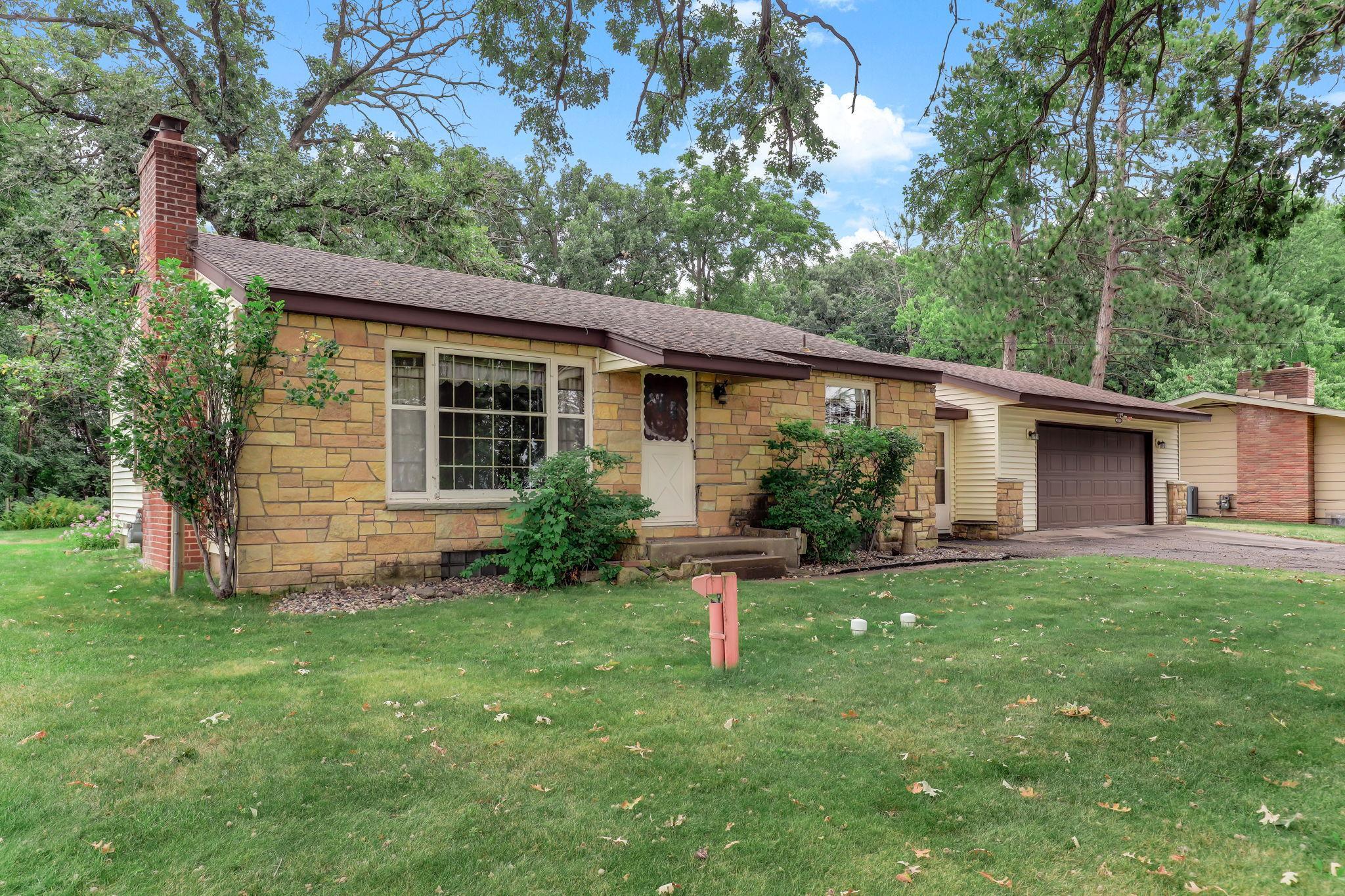 13176 Point Douglas Drive S Property Photo 3