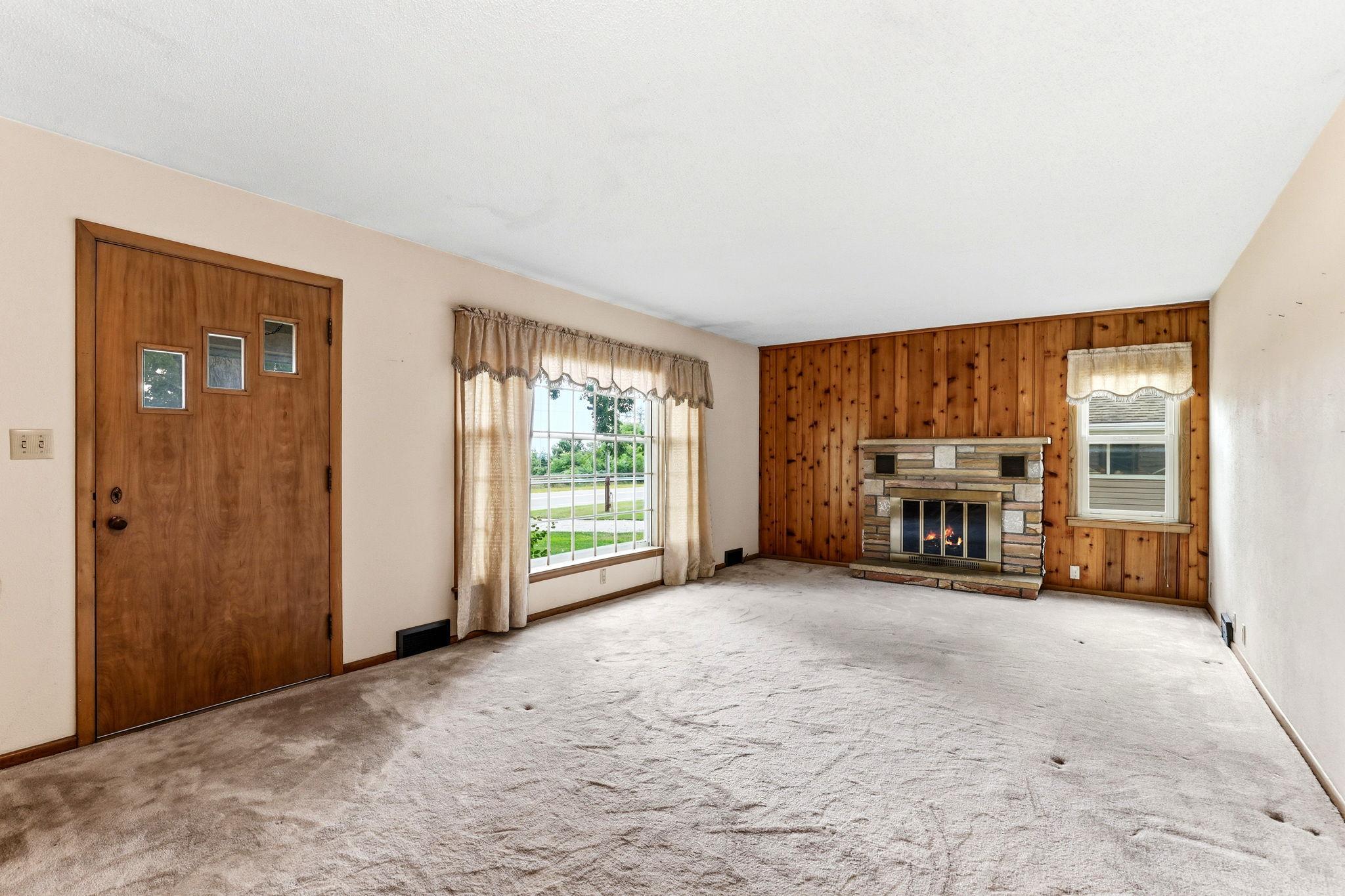 13176 Point Douglas Drive S Property Photo 5