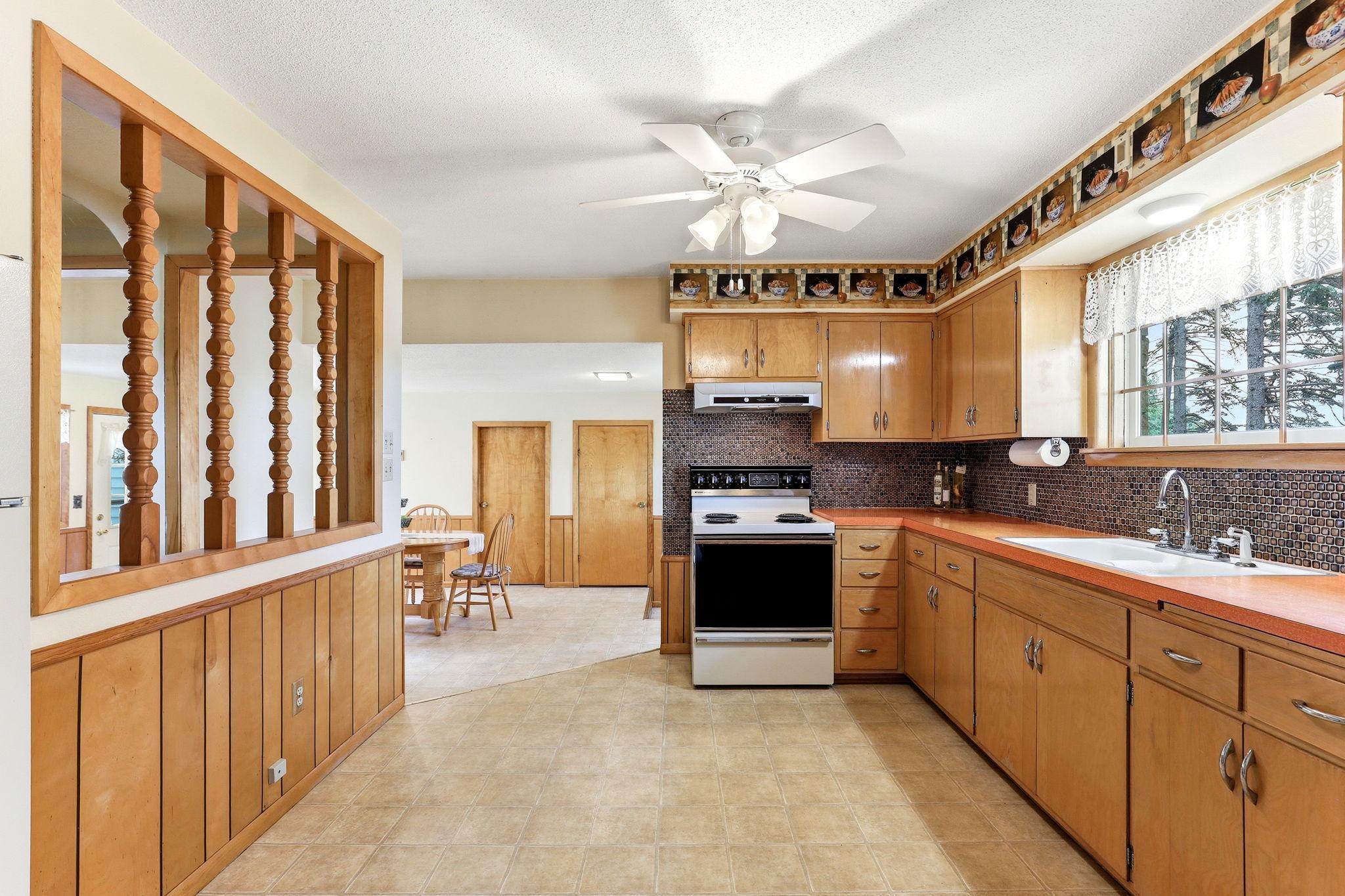 13176 Point Douglas Drive S Property Photo 7