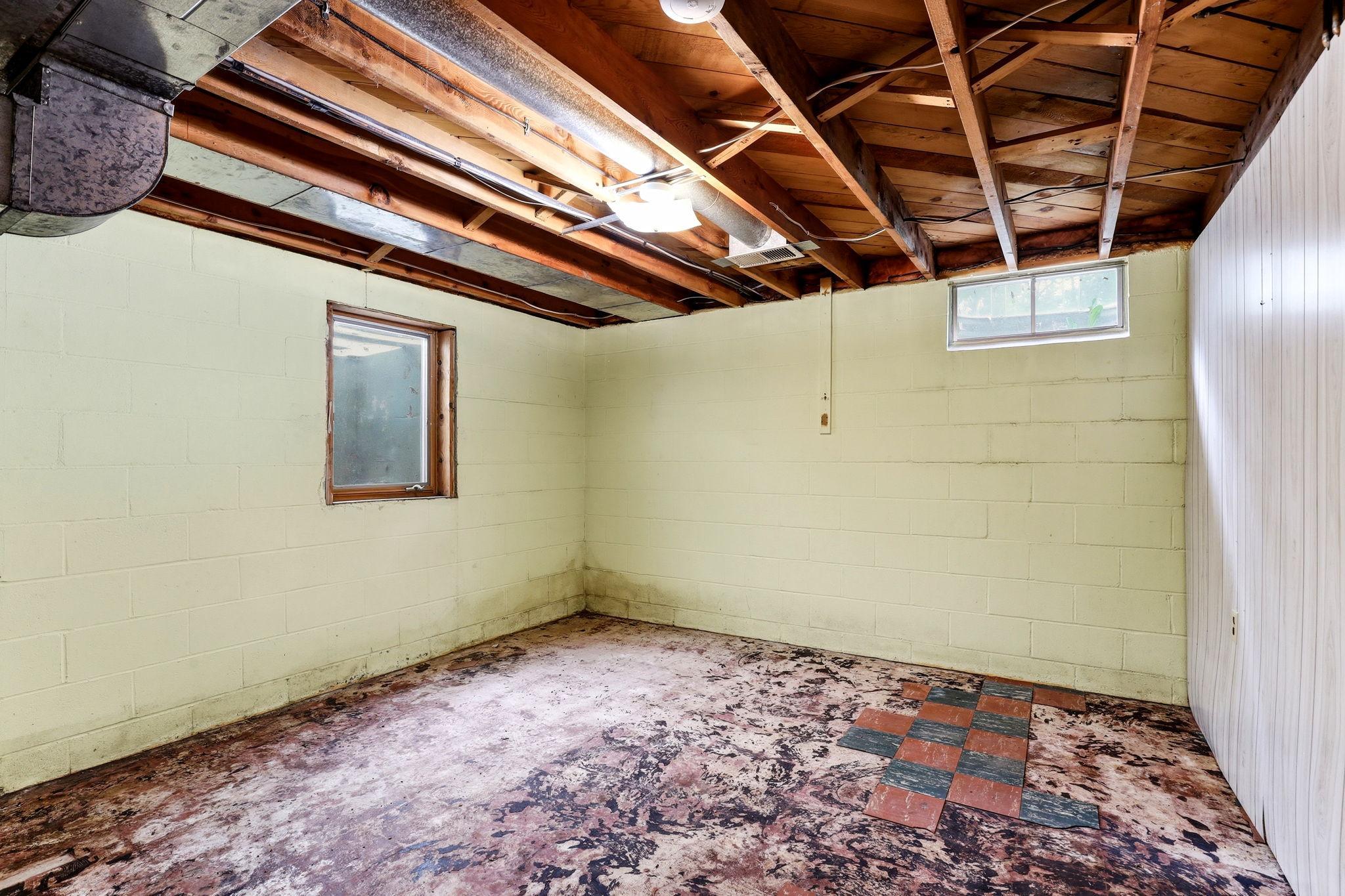 13176 Point Douglas Drive S Property Photo 23