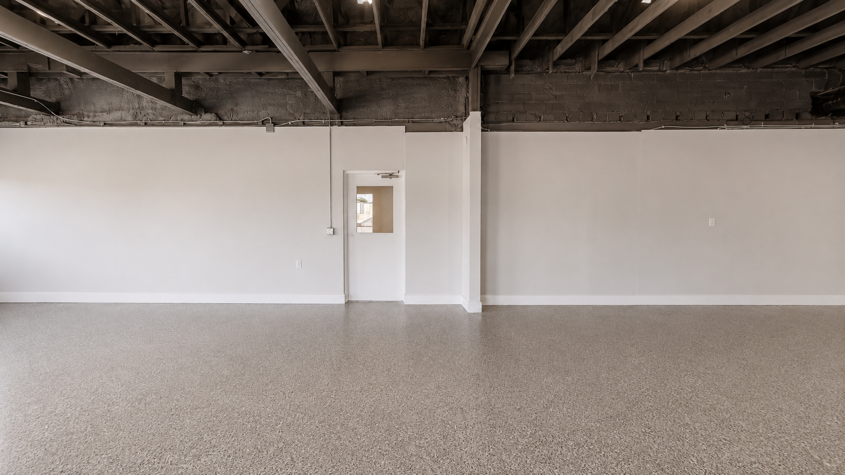 112 Highway Avenue S Property Photo 34