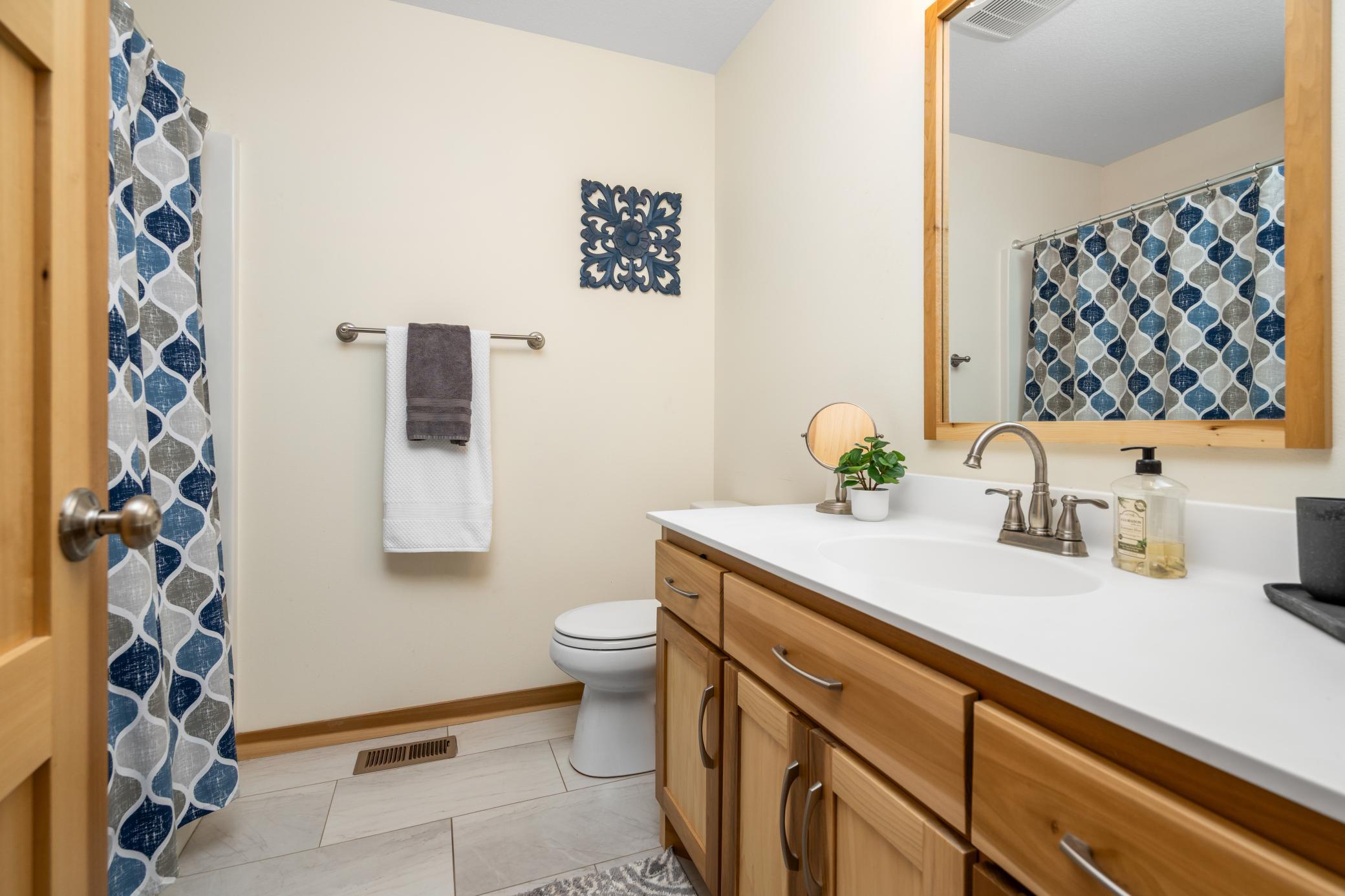 1312 Killdeer Avenue S Property Photo 18