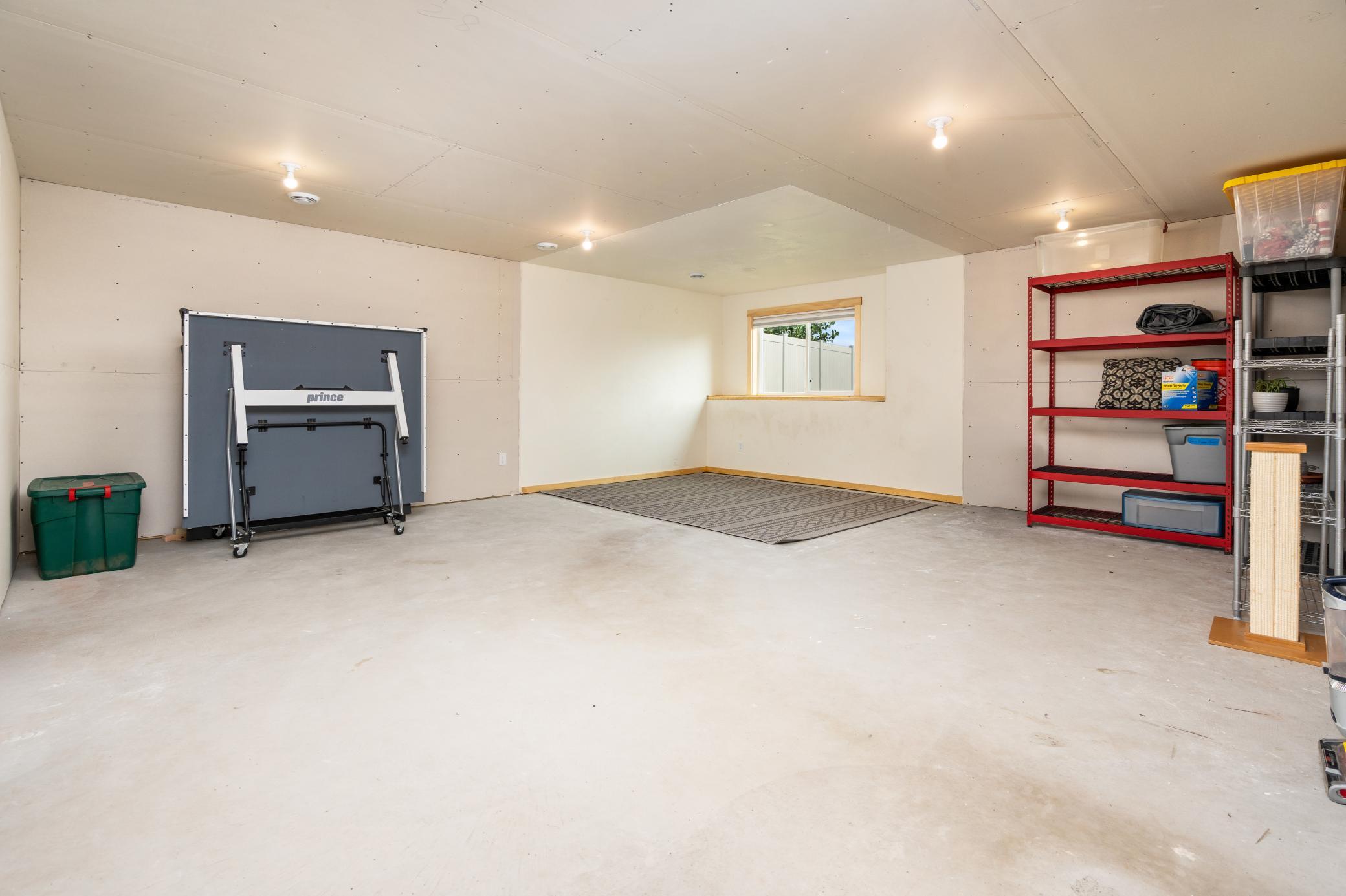 1312 Killdeer Avenue S Property Photo 20