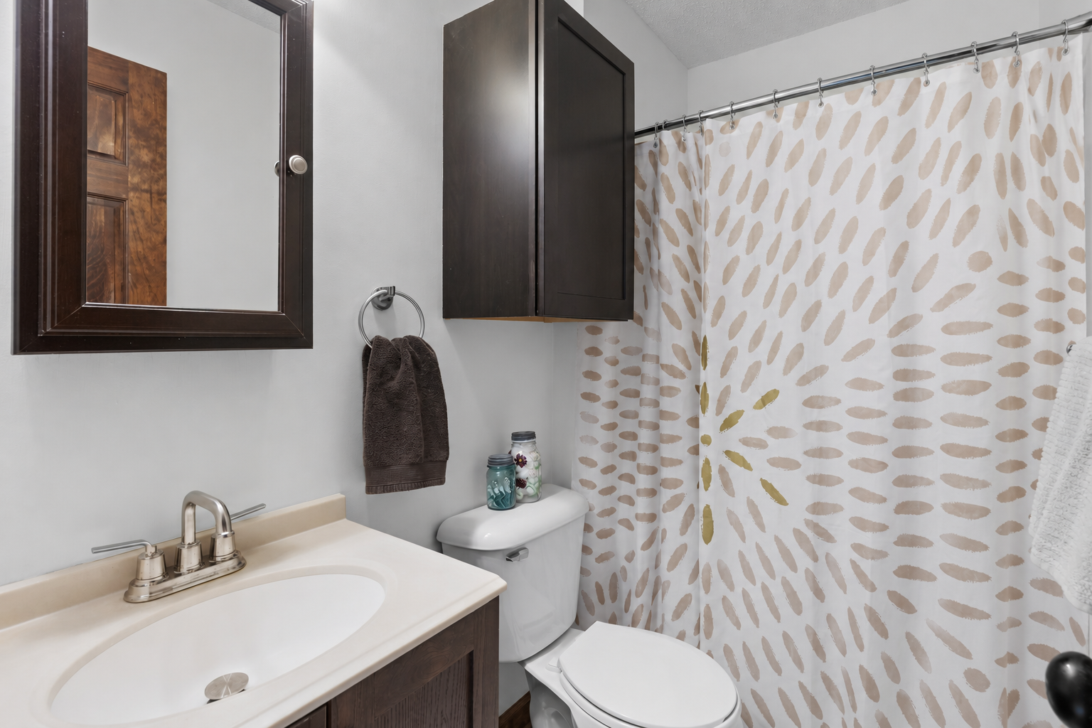 7835 Berkshire Lane N Property Photo 18