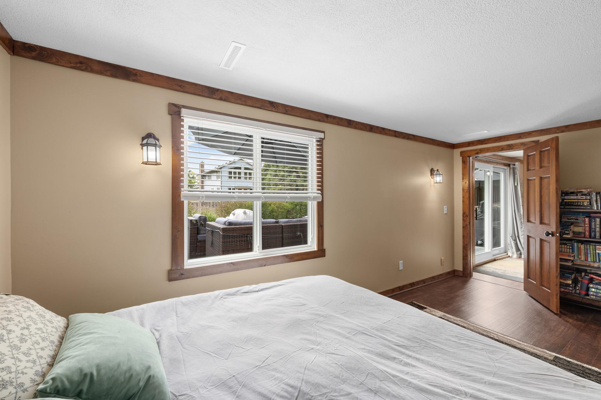 7835 Berkshire Lane N Property Photo 33