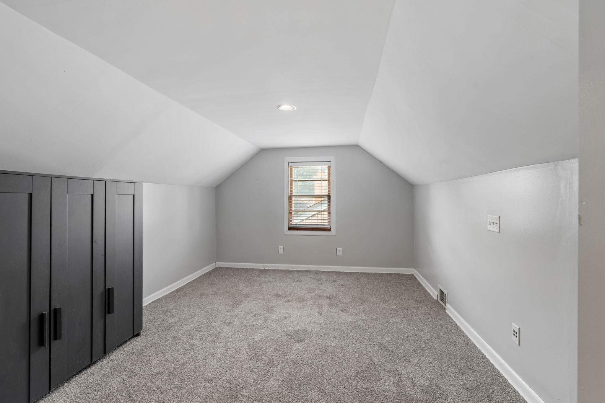 7041 Garfield Avenue Property Photo 26