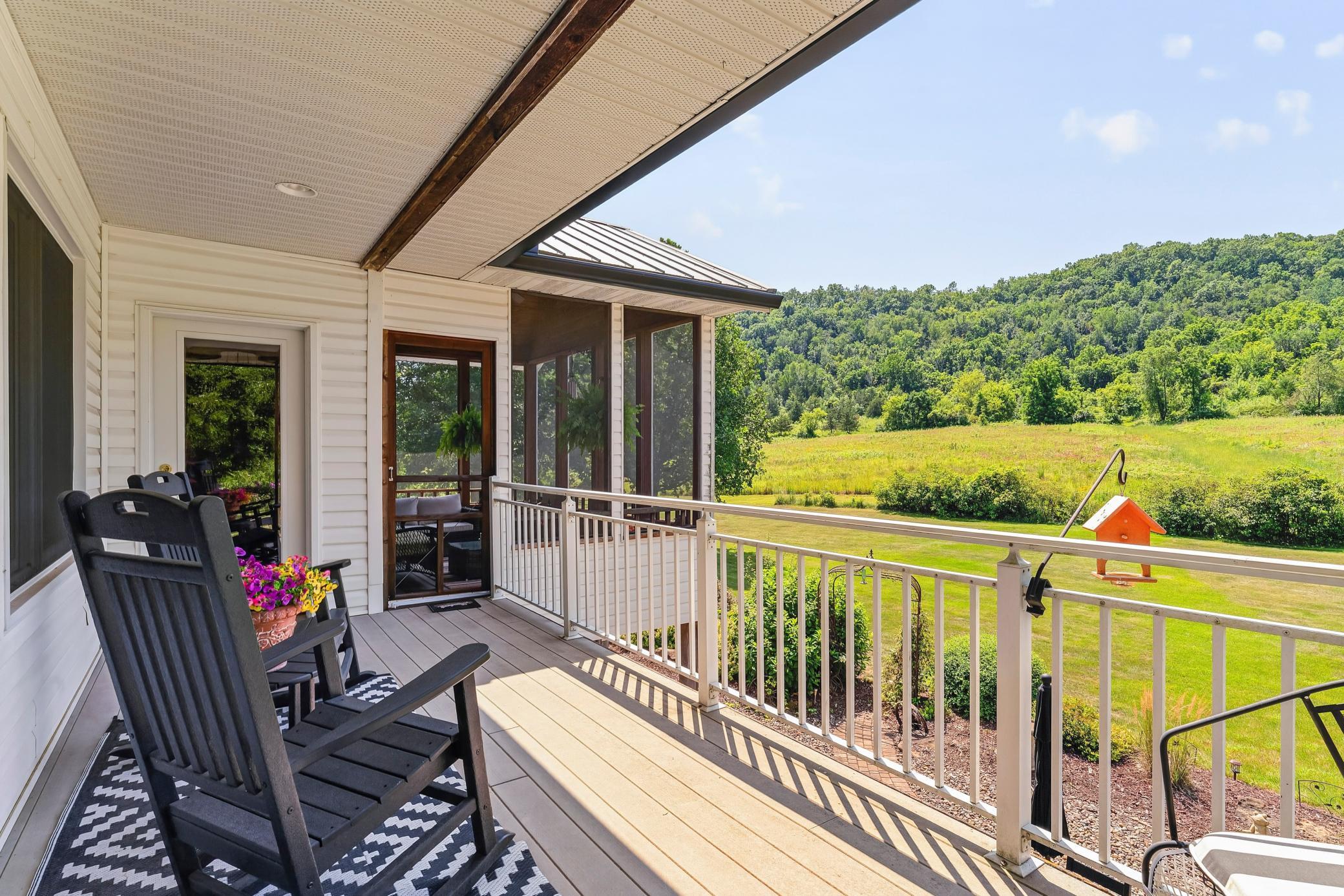 42112 State Highway 30 Property Photo 25