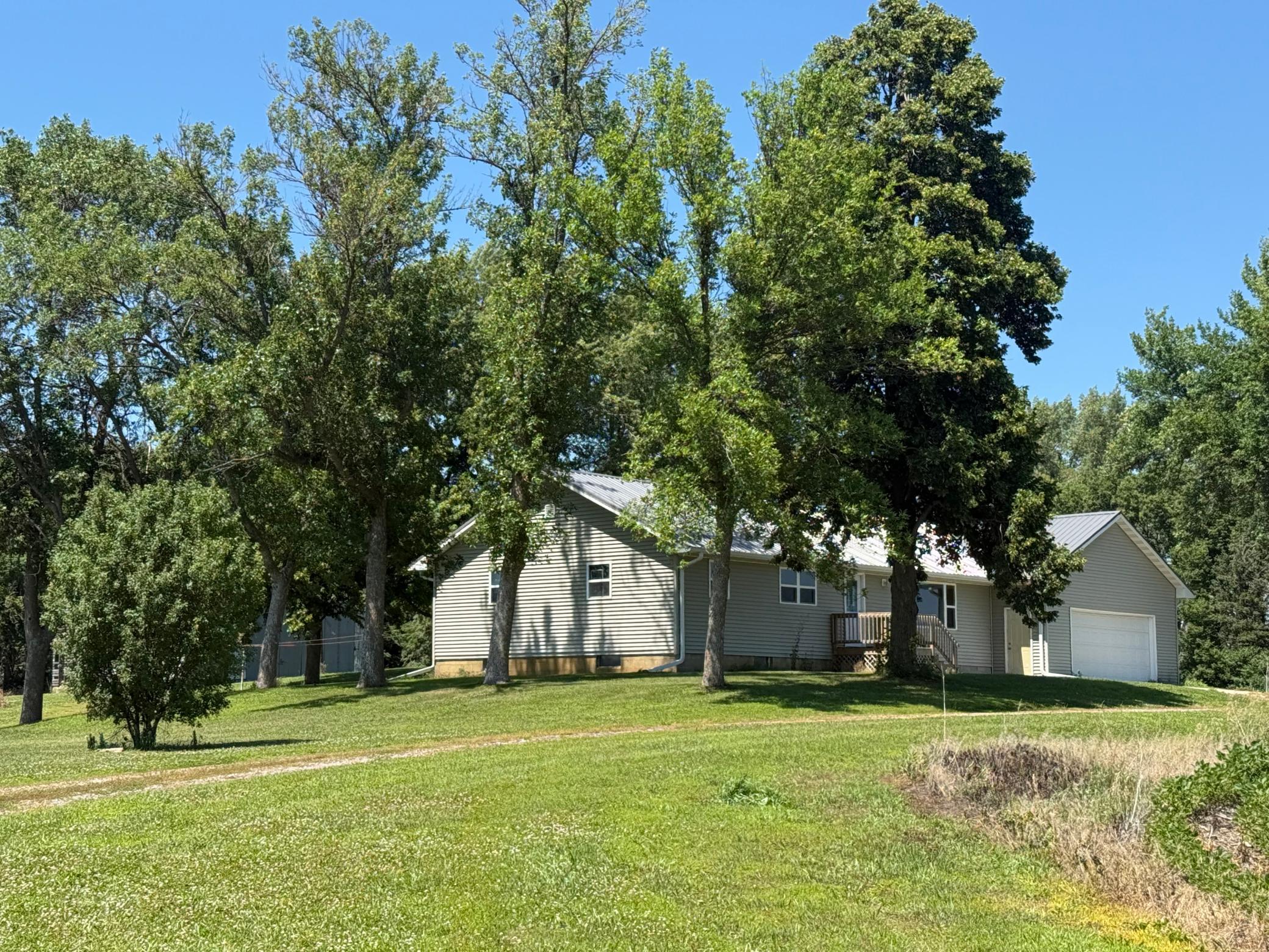 25748 County Highway 1 Property Photo 3