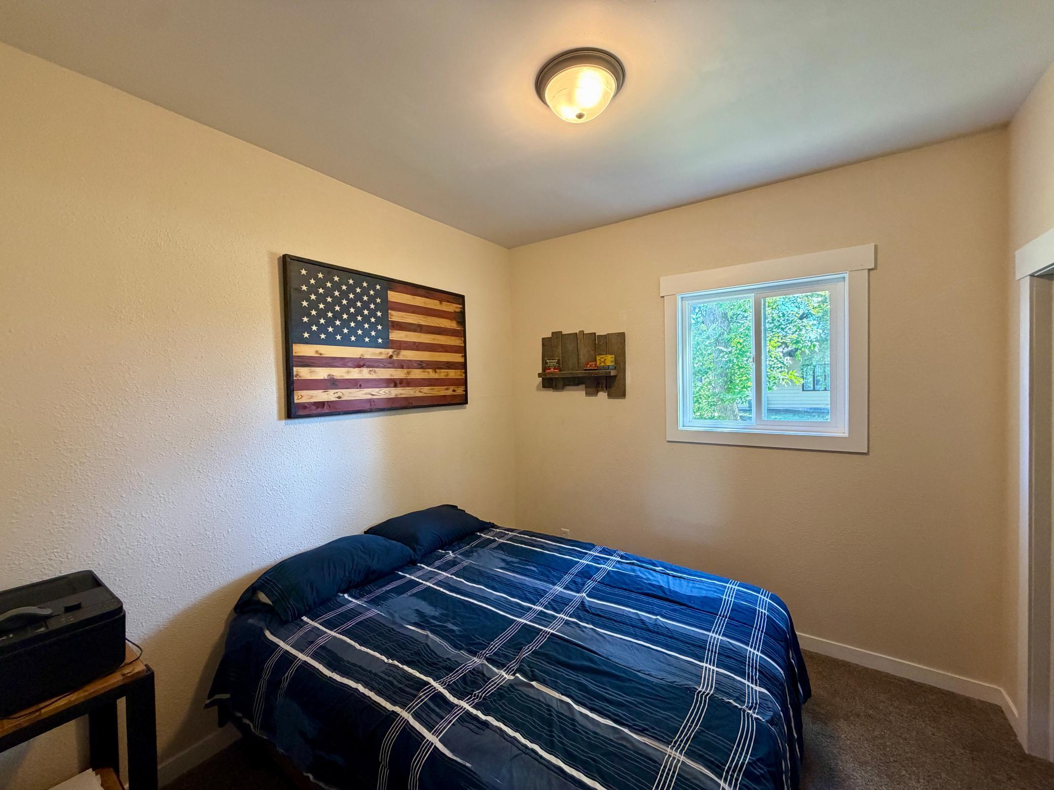 251 3rd Avenue N Property Photo 15