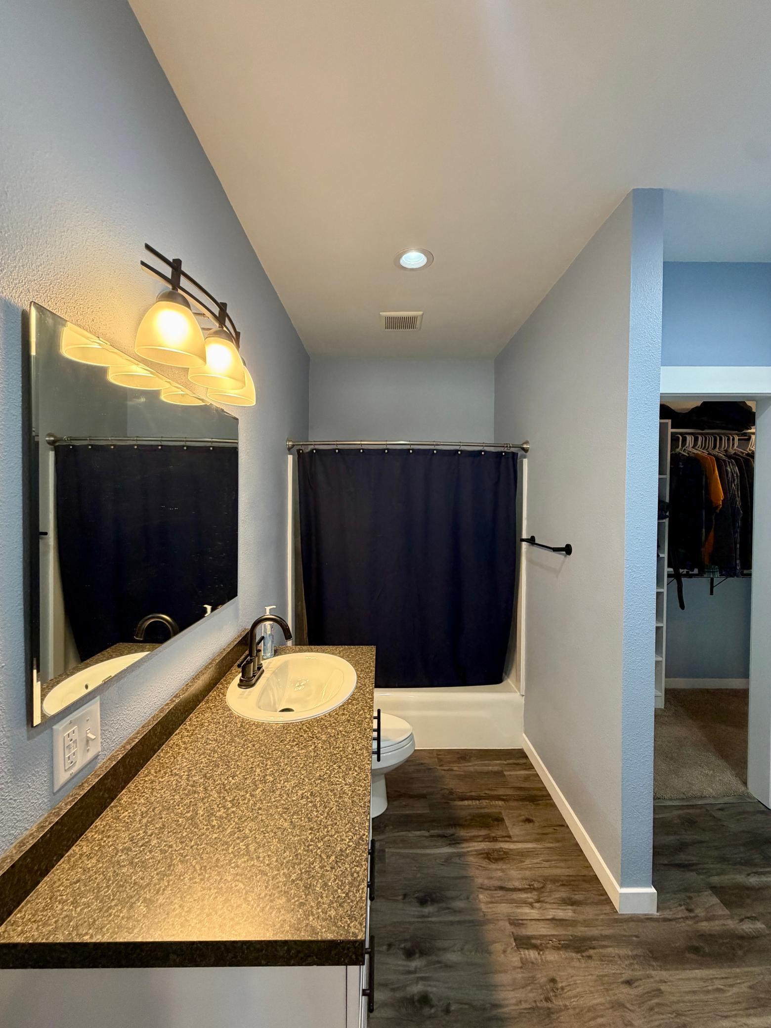 251 3rd Avenue N Property Photo 18