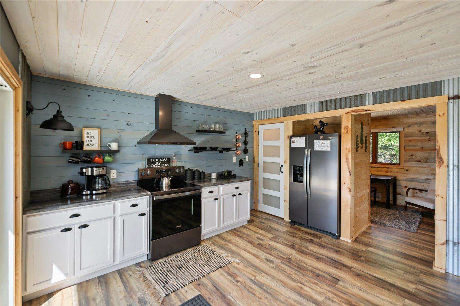 1756 Grant Mcmahan Boulevard Property Photo 3