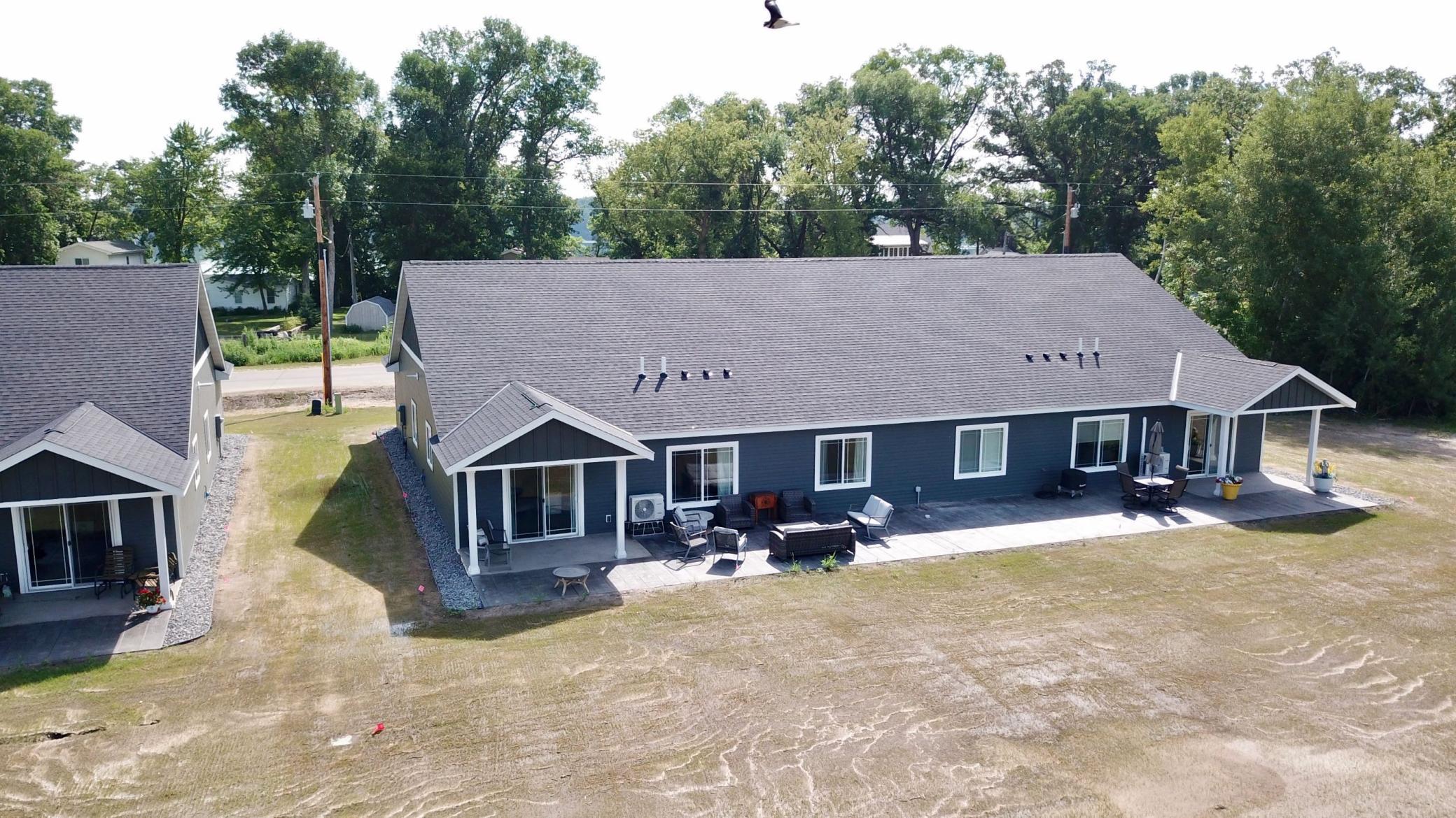 44913 N Sauk View Drive Property Photo 6