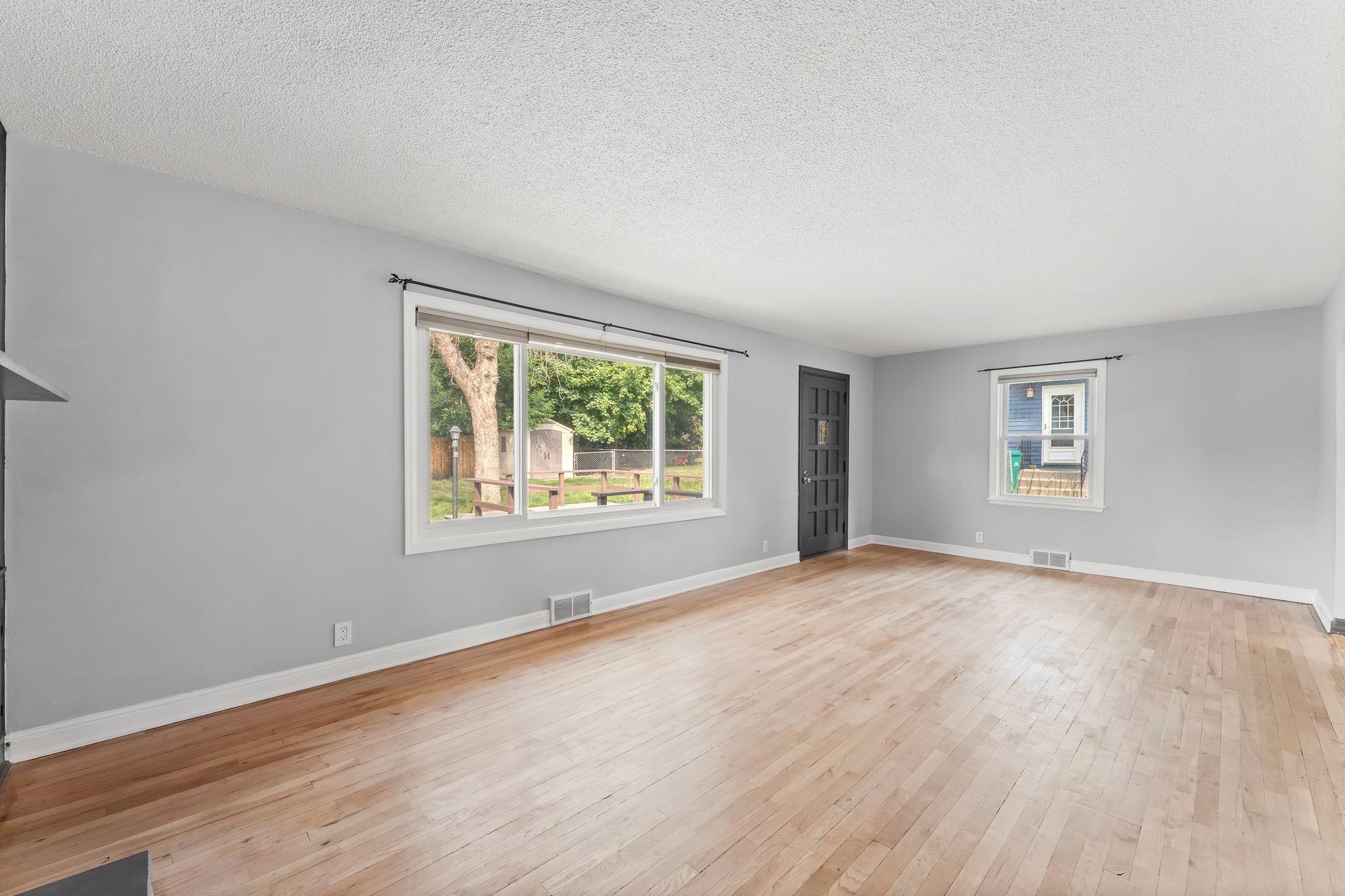2930 Bay Street Property Photo 16