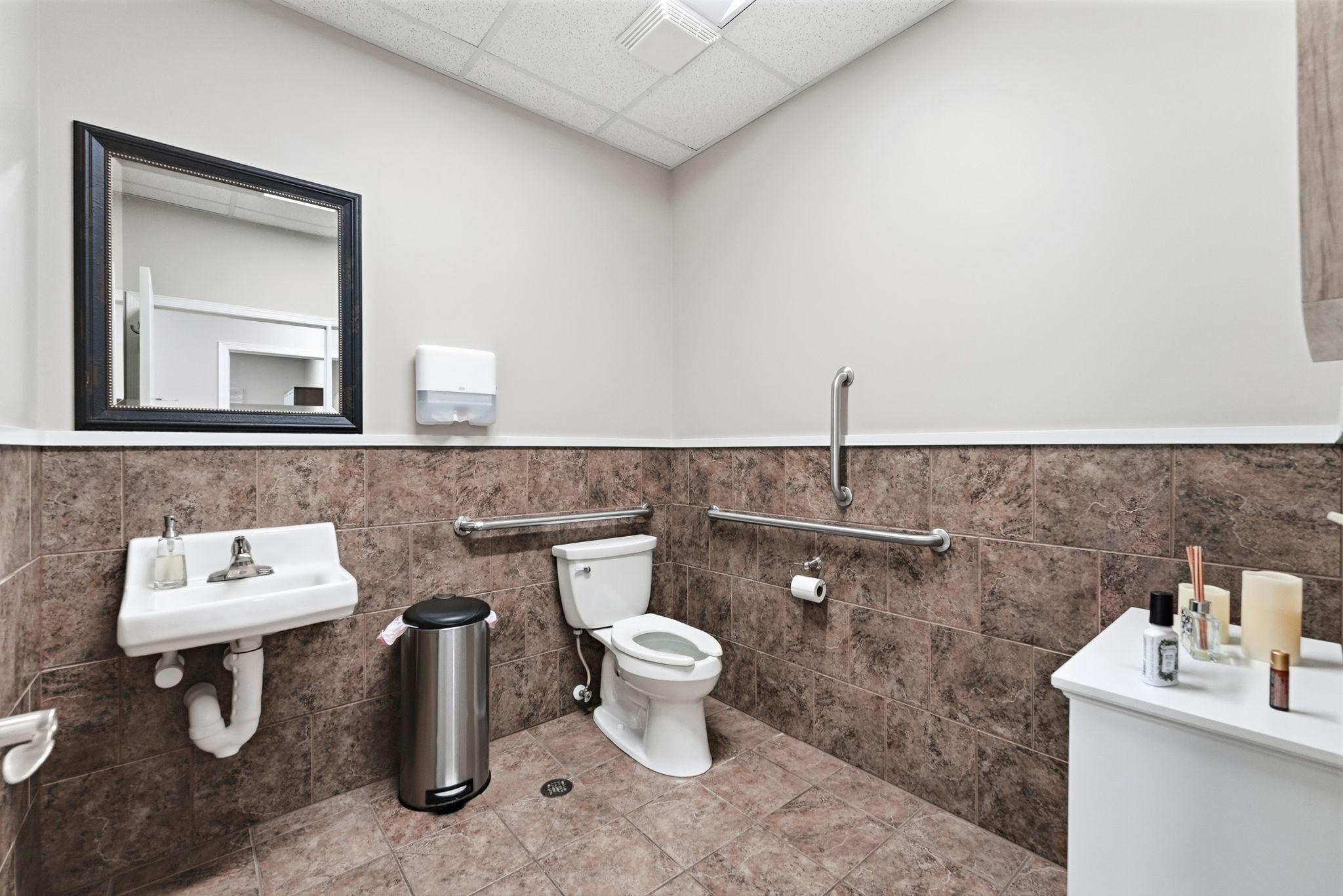 17205 Yale Street Nw D Property Photo 11