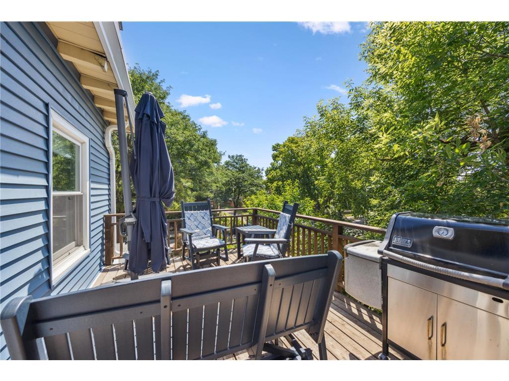 1604 Elliot Avenue Property Photo 6