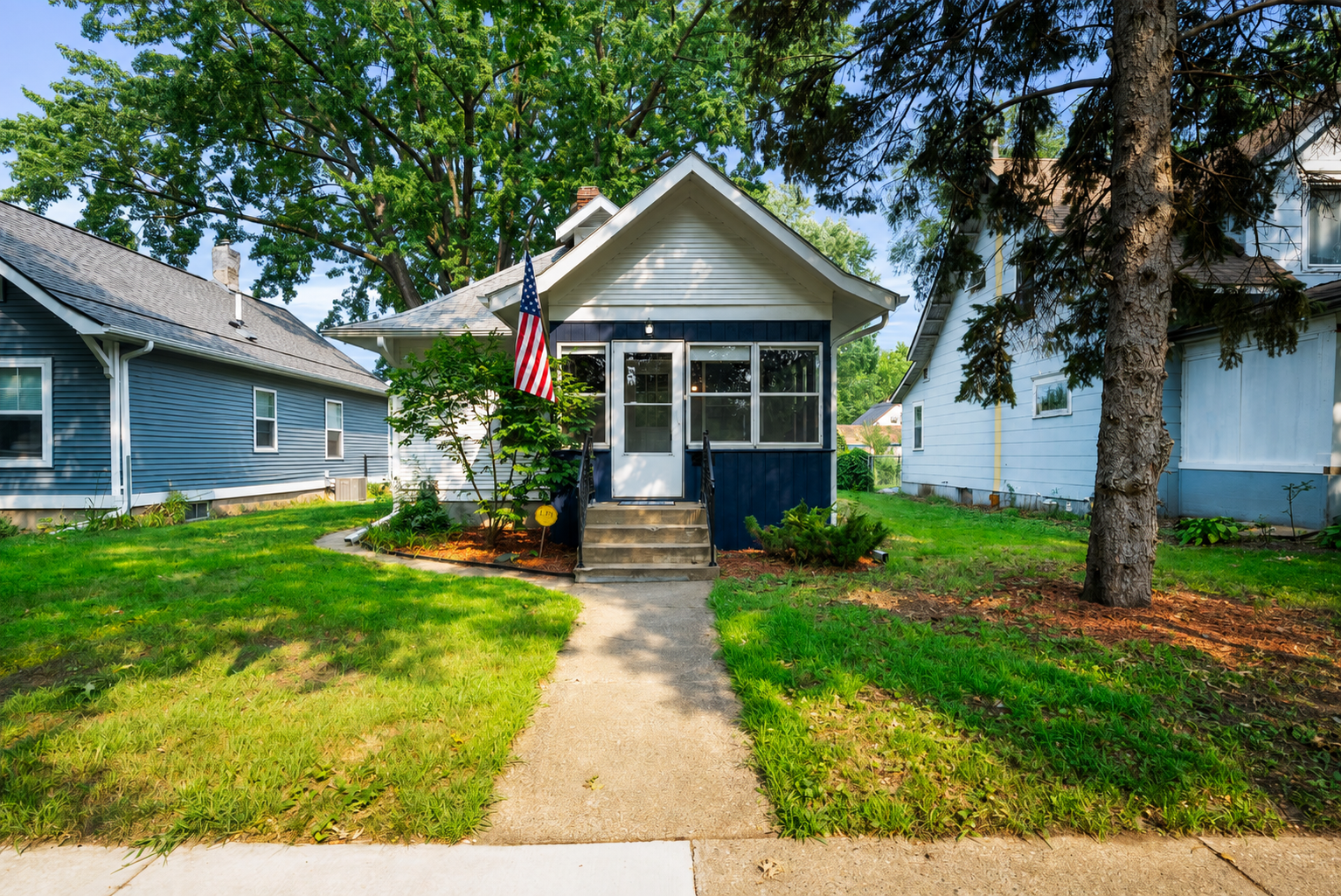 4338 James Avenue N Property Photo 1