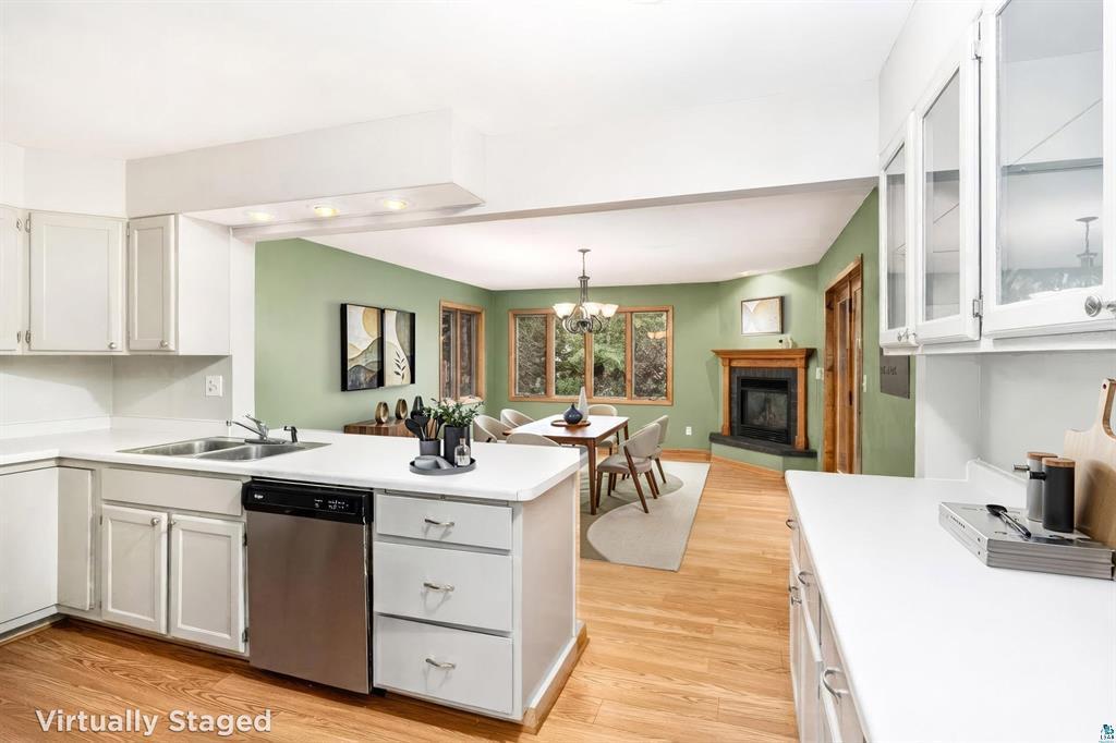 703 Ebony Avenue Property Photo 3