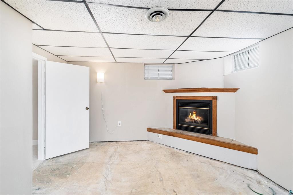 703 Ebony Avenue Property Photo 13