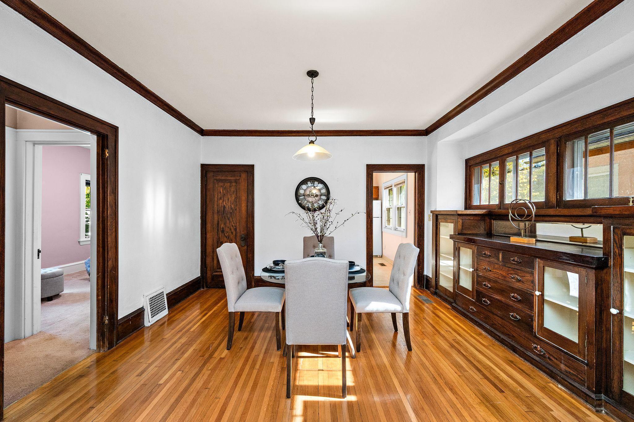 1324 Upton Avenue N Property Photo 7