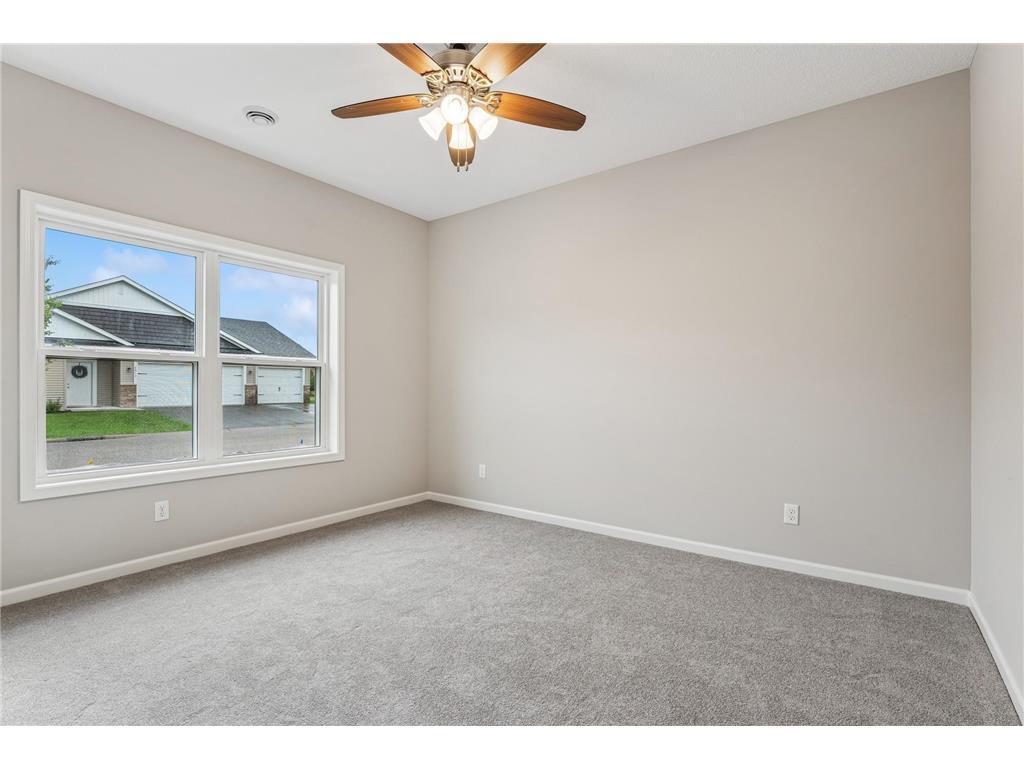 4907 Evergreen Drive N Property Photo 15