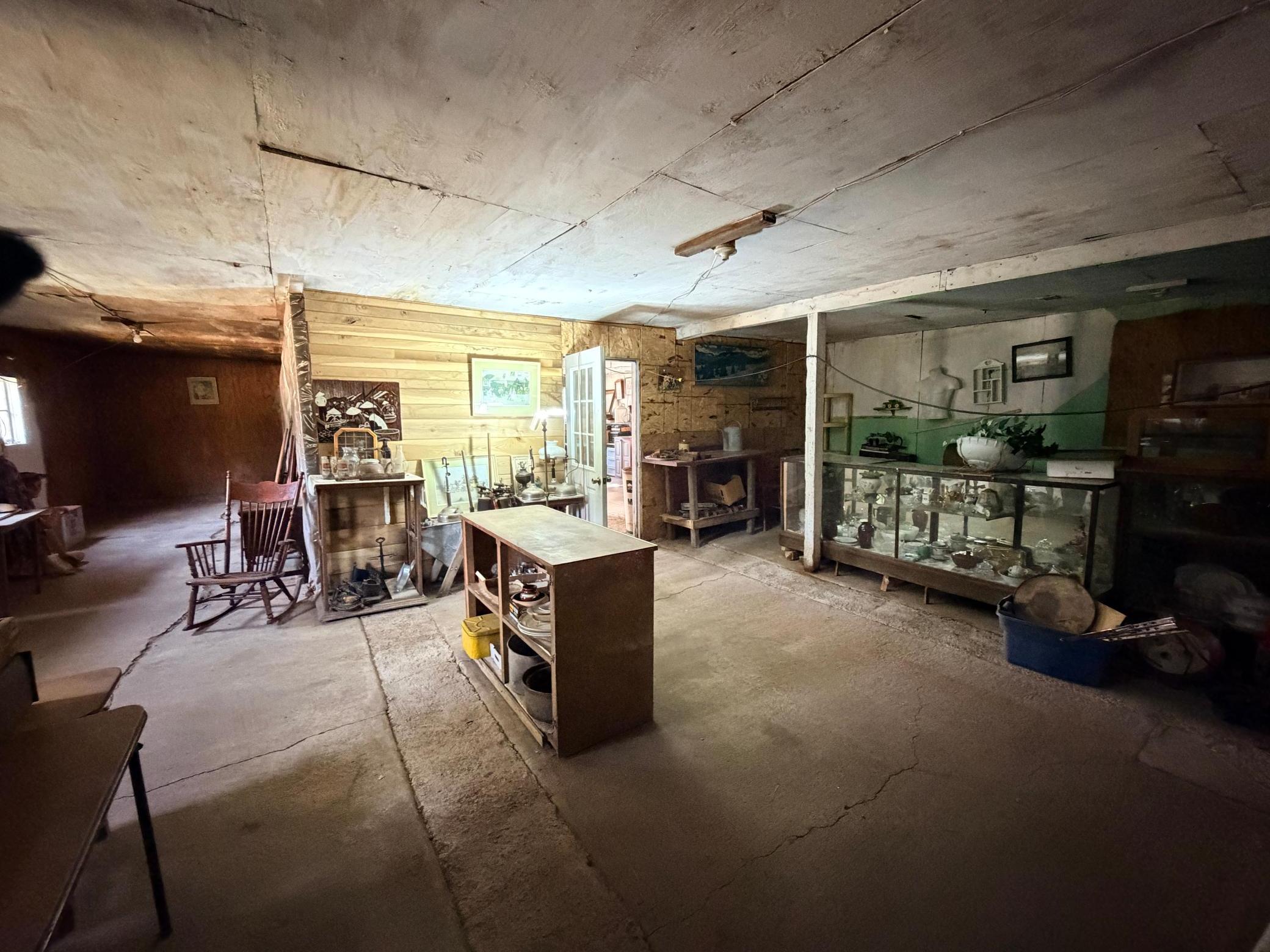 54592 Forest Boulevard Property Photo 43