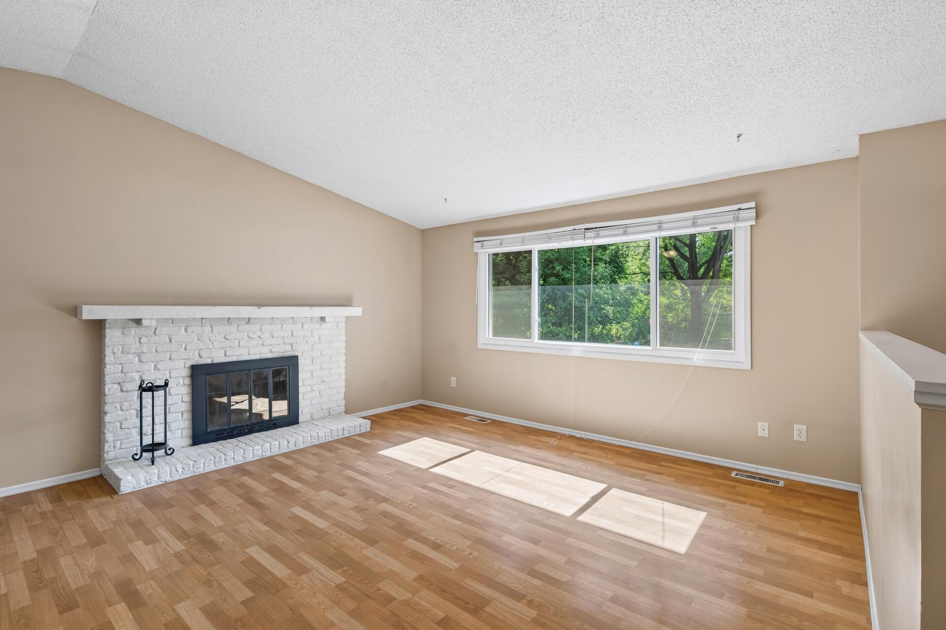 7631 Ontario Boulevard Property Photo 5