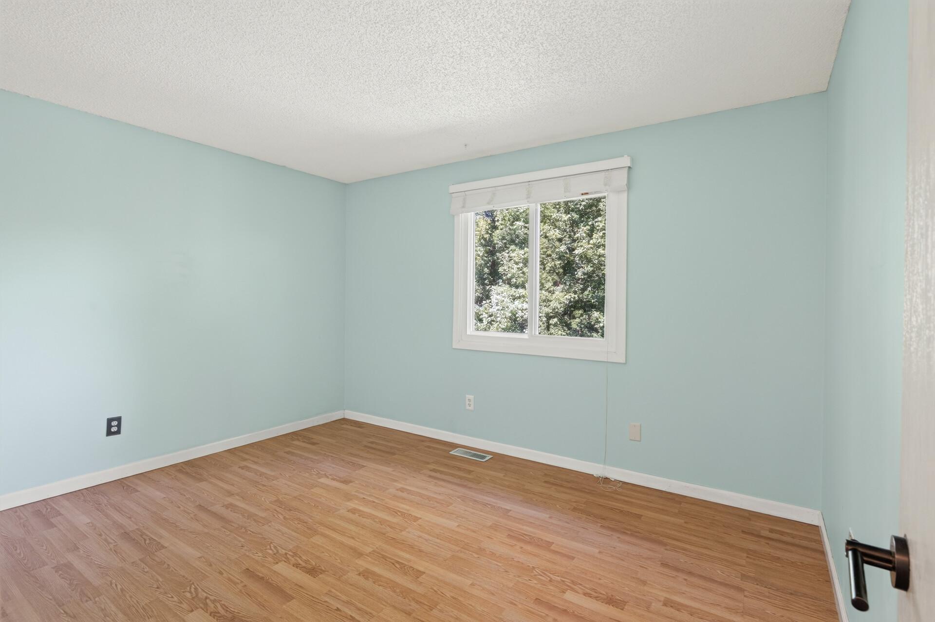 7631 Ontario Boulevard Property Photo 16