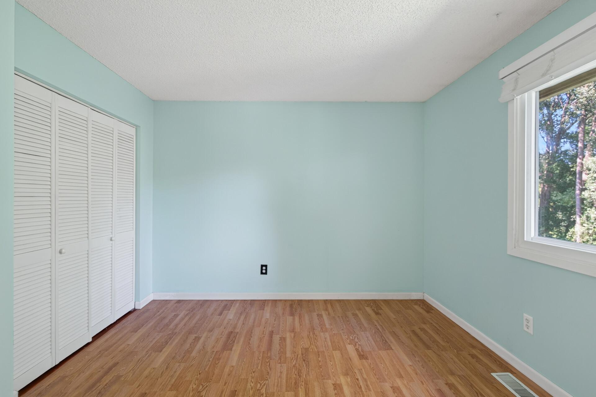 7631 Ontario Boulevard Property Photo 17