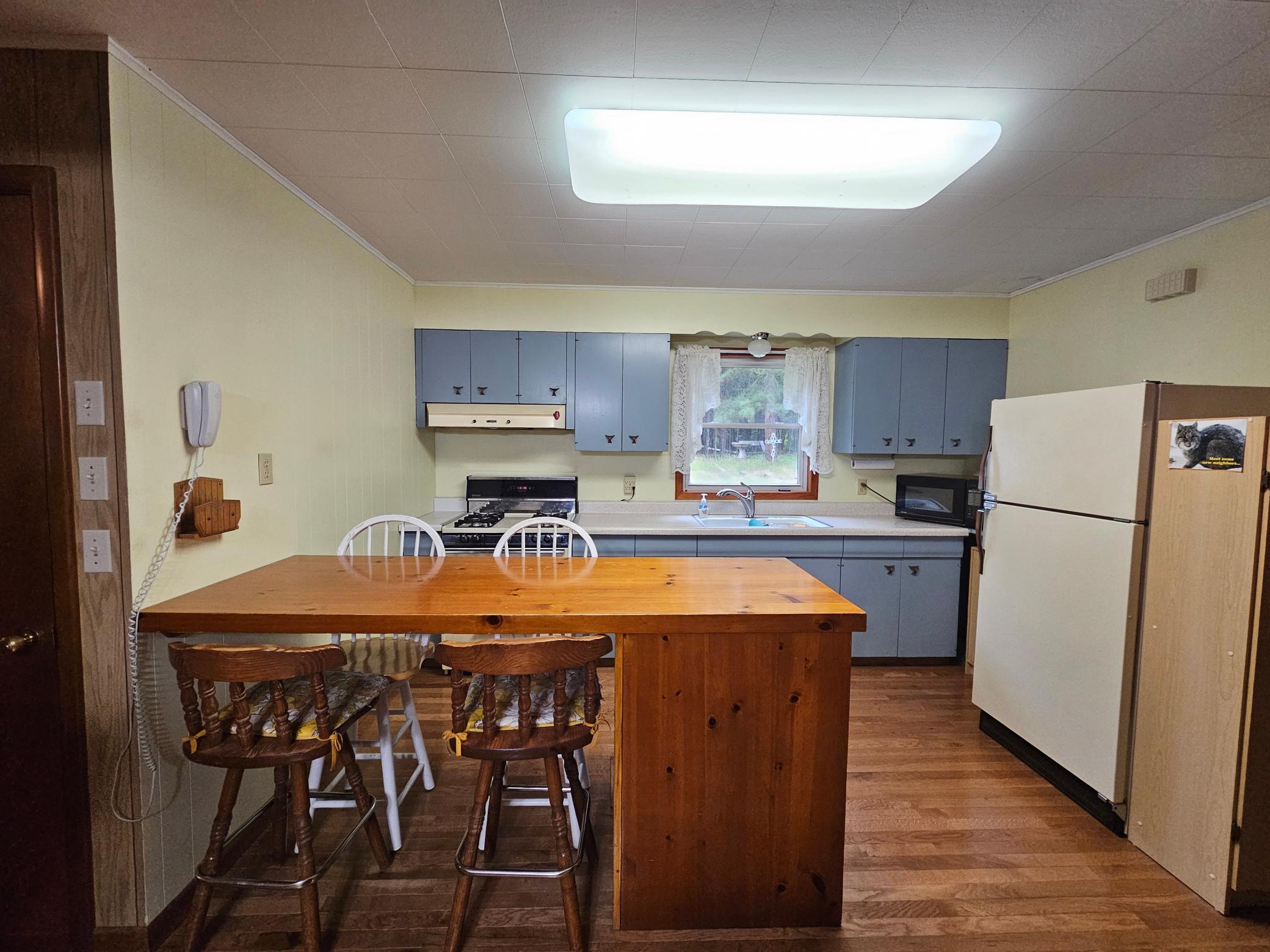 3306 Breezy Point Road Property Photo 7