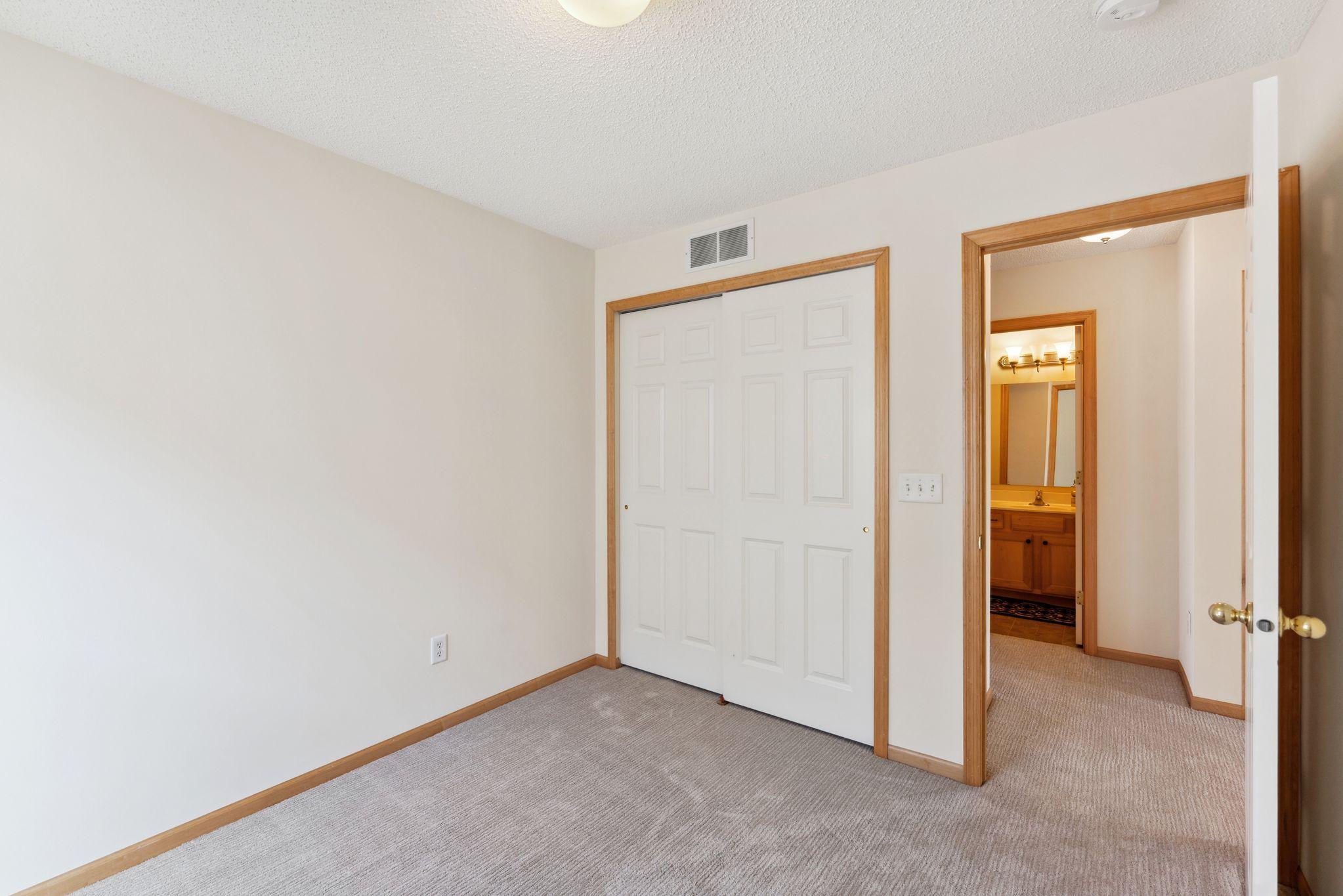 9902 Switch Grass Lane Property Photo 17