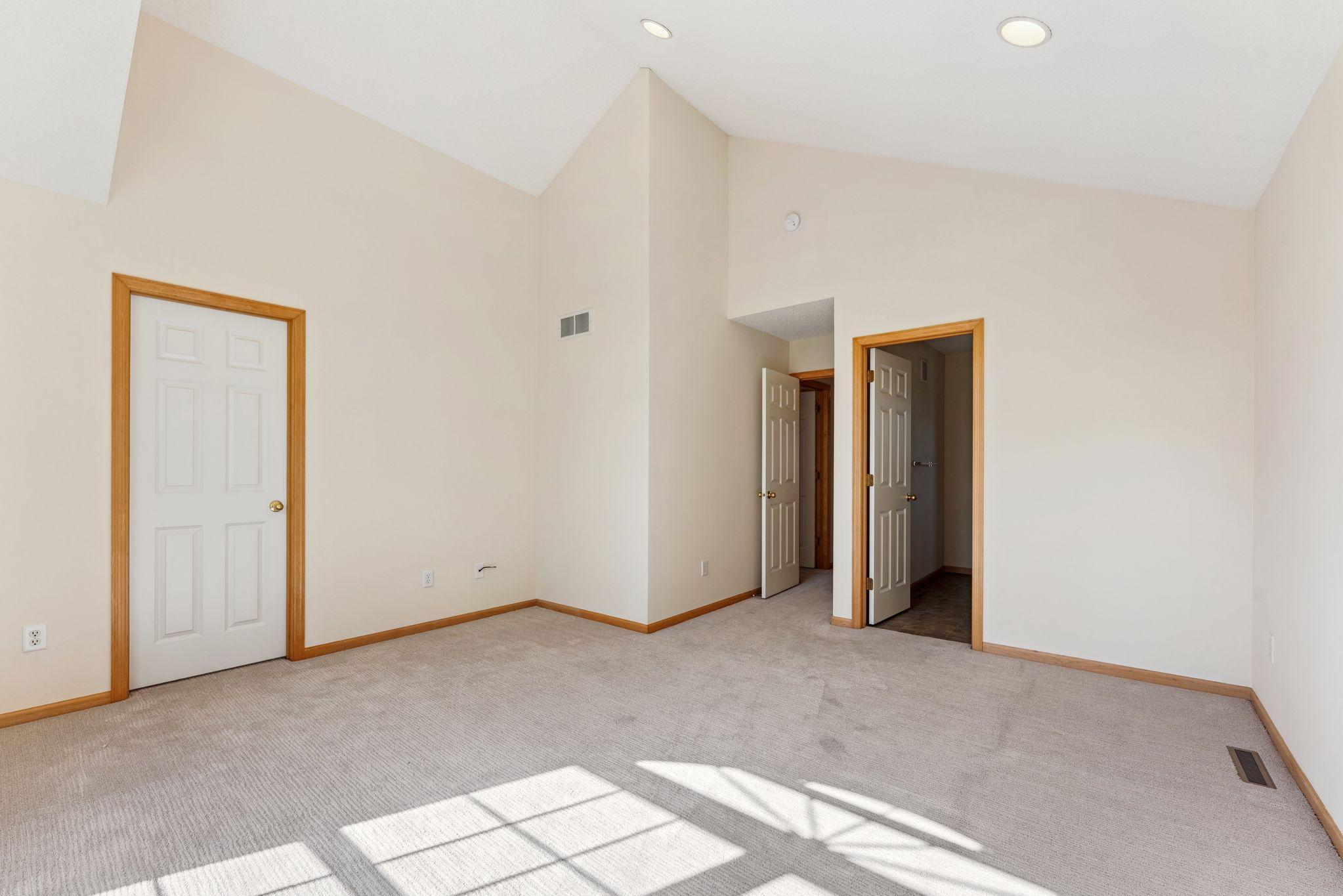 9902 Switch Grass Lane Property Photo 20