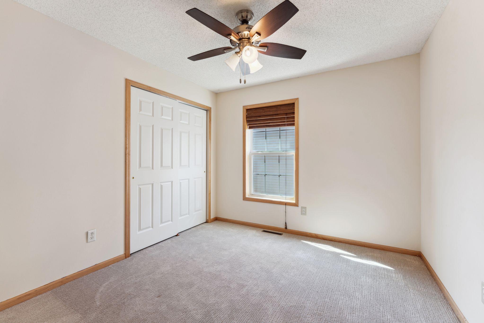 9902 Switch Grass Lane Property Photo 21