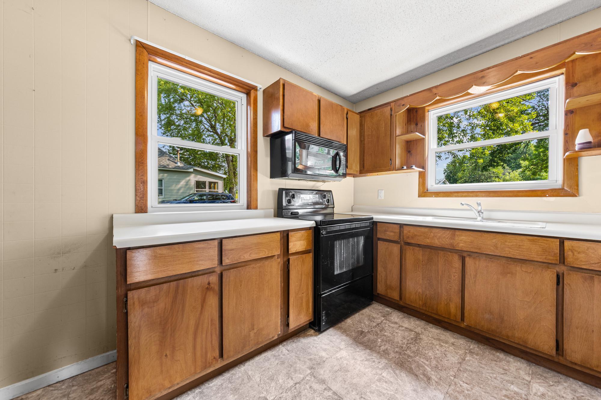 207 7th Street N Property Photo 25