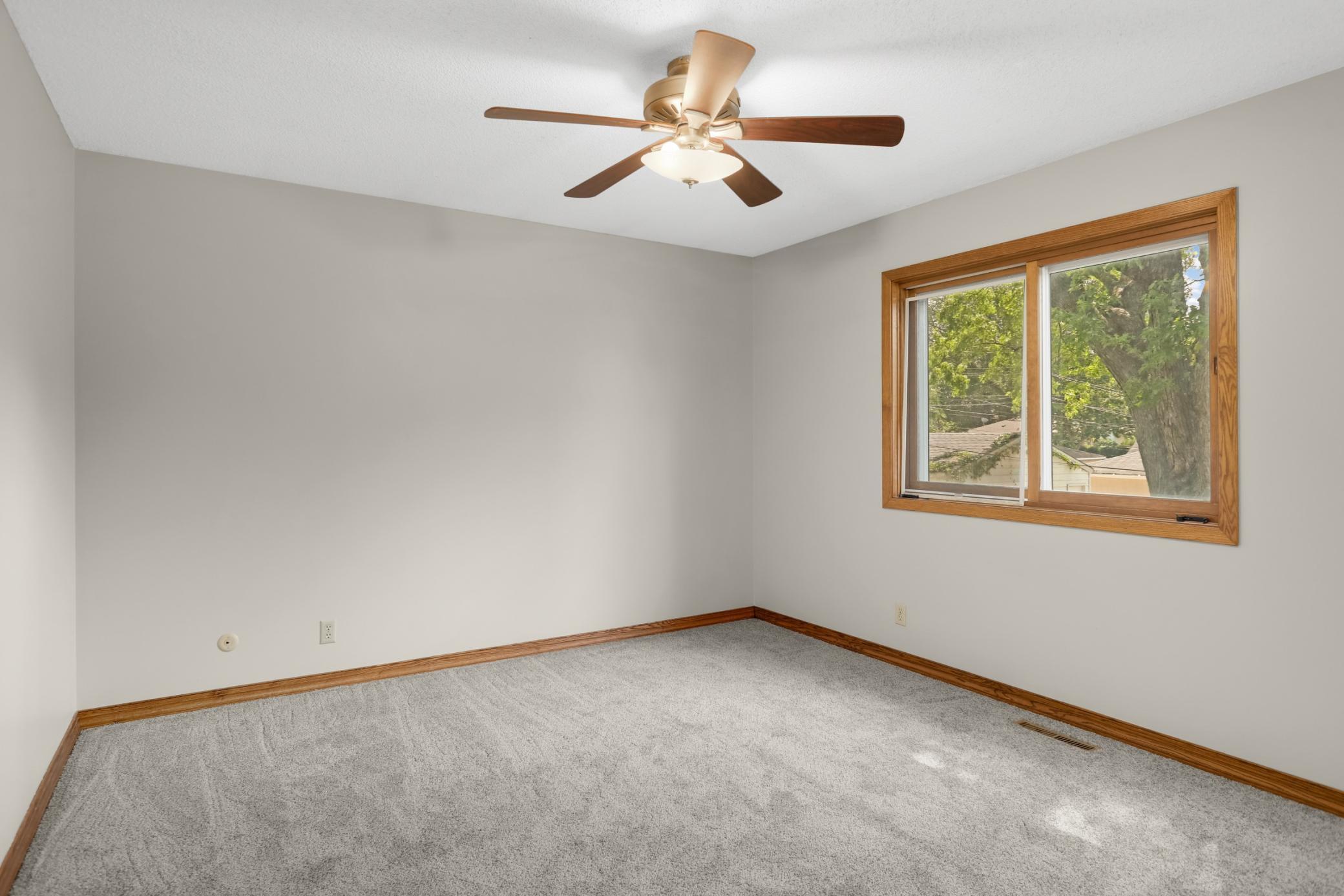 5441 29th Avenue S Property Photo 18