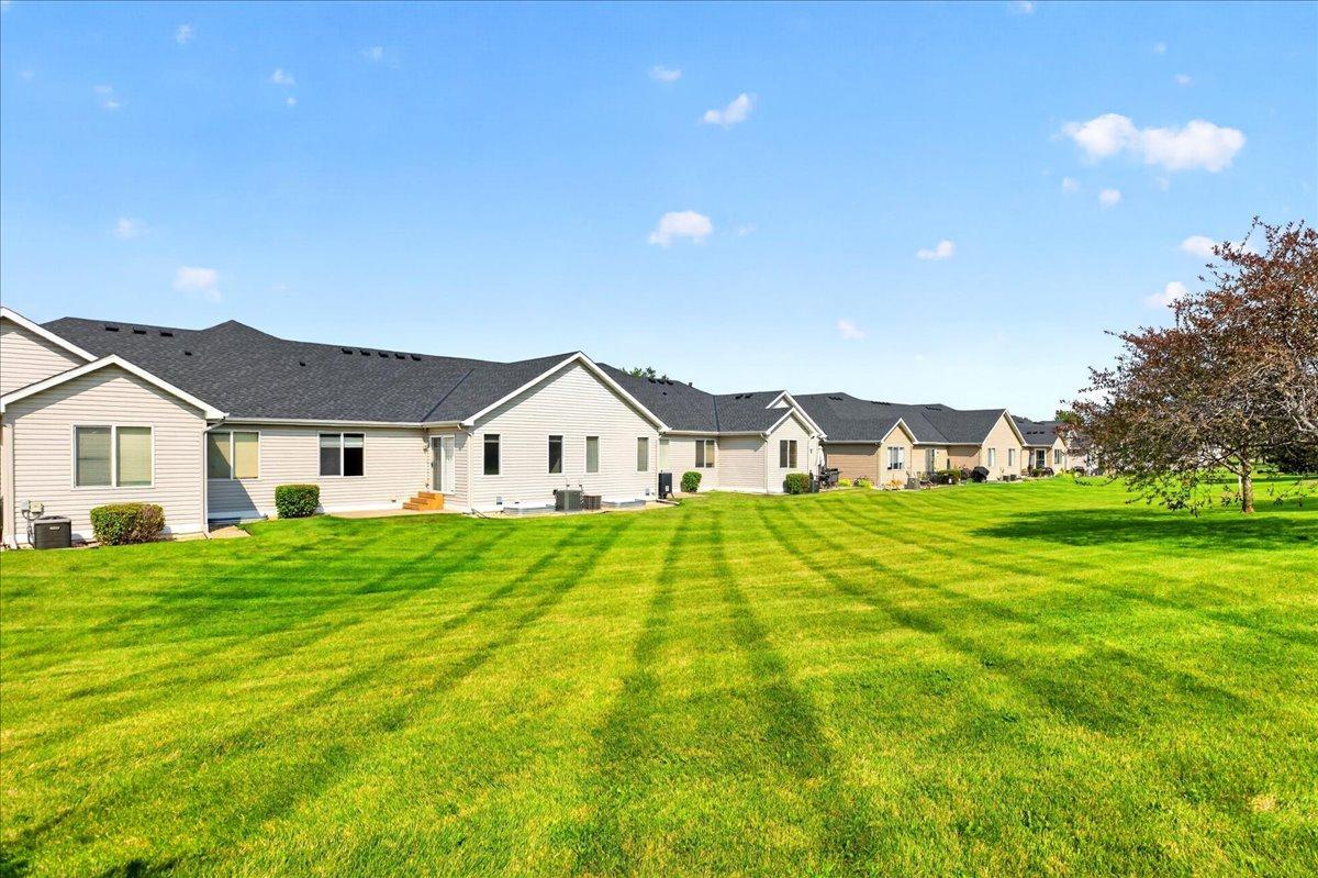 10509 64th Lane Ne Property Photo 2