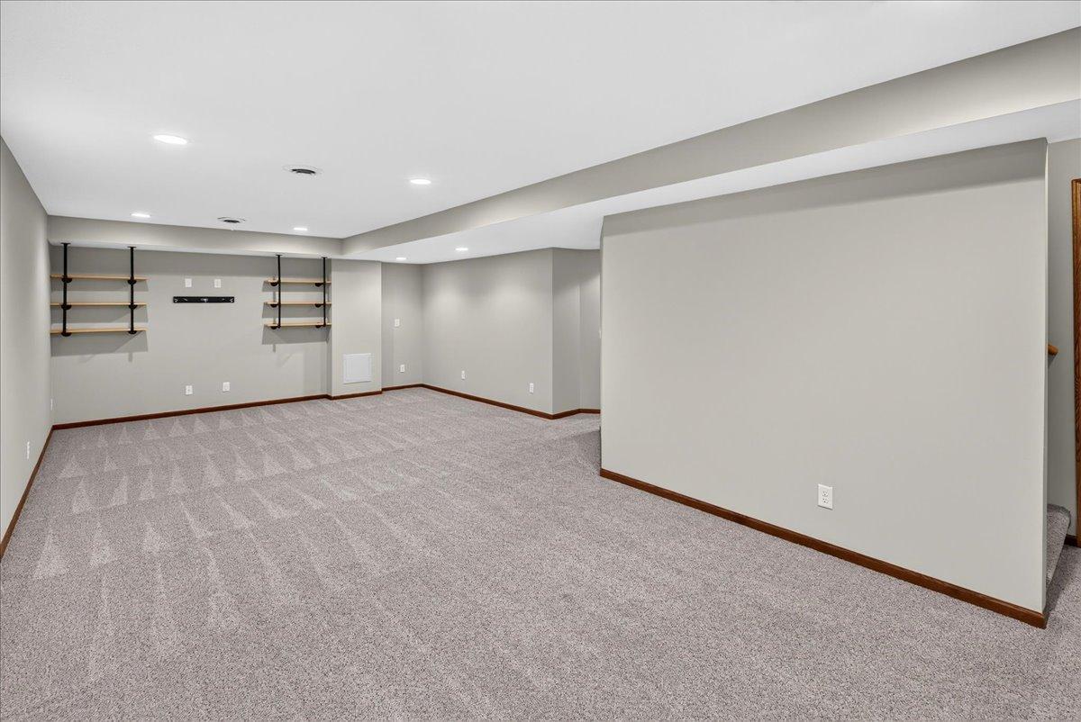 10509 64th Lane Ne Property Photo 19