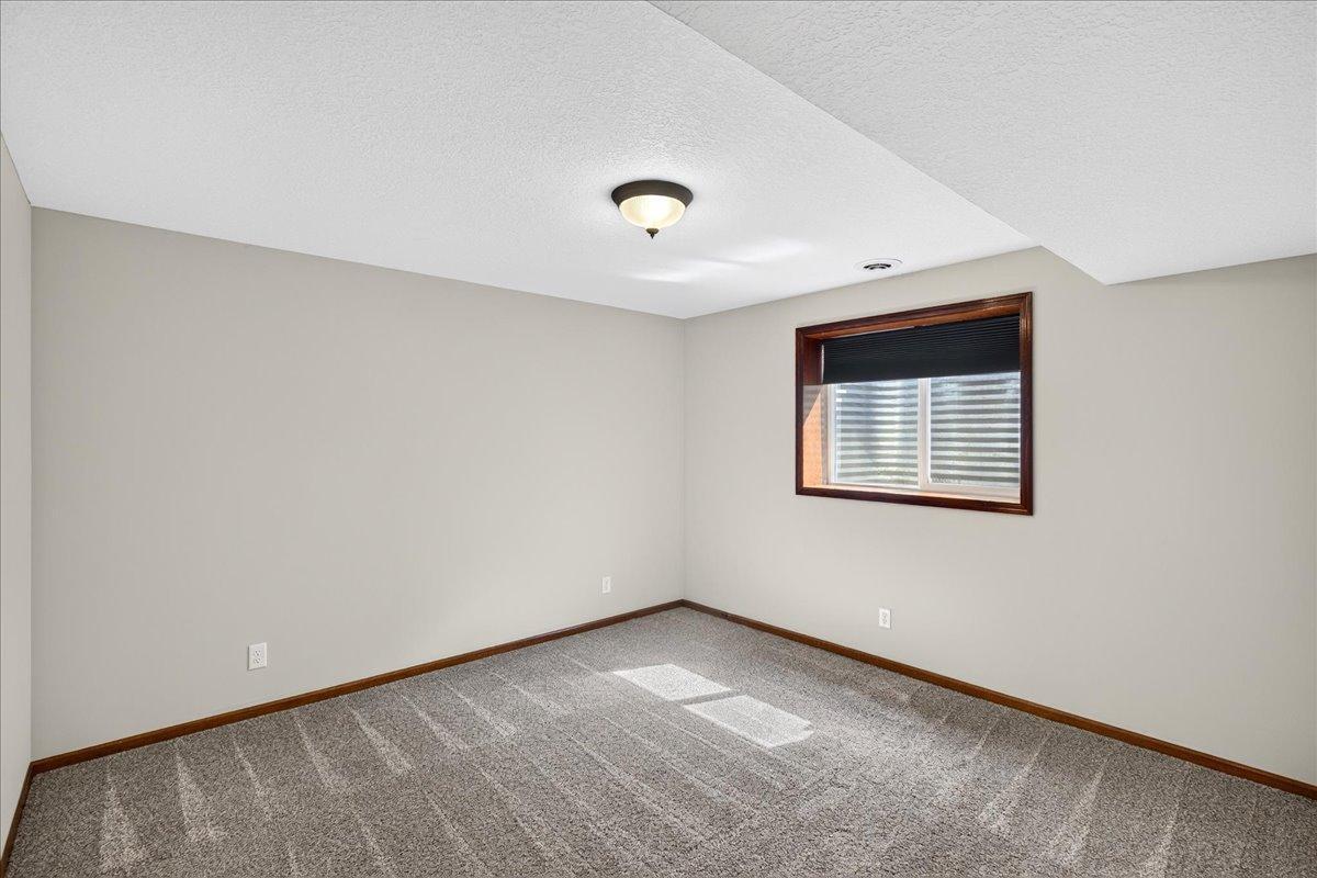 10509 64th Lane Ne Property Photo 25