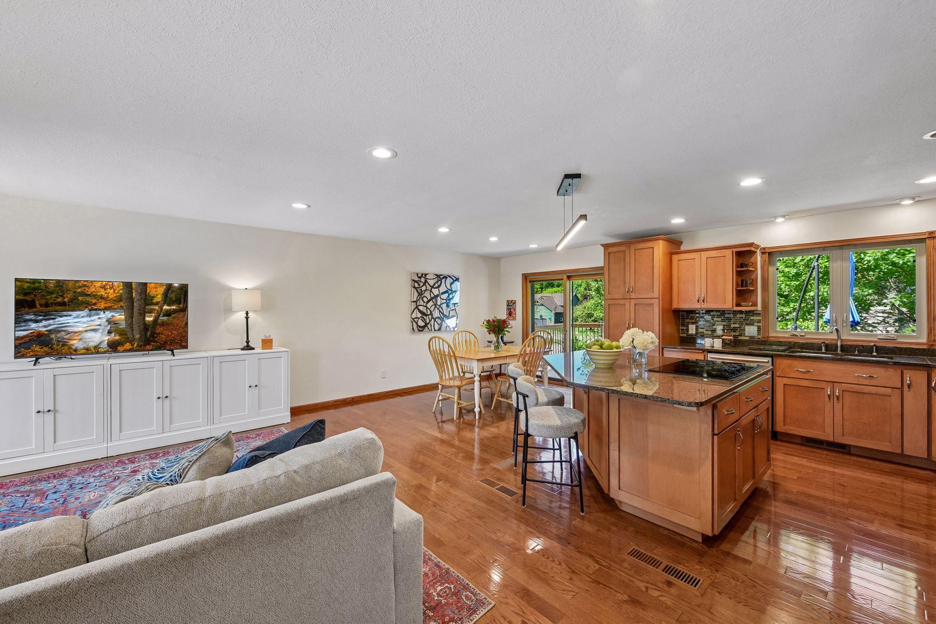 7011 Eagle Ridge Property Photo 5