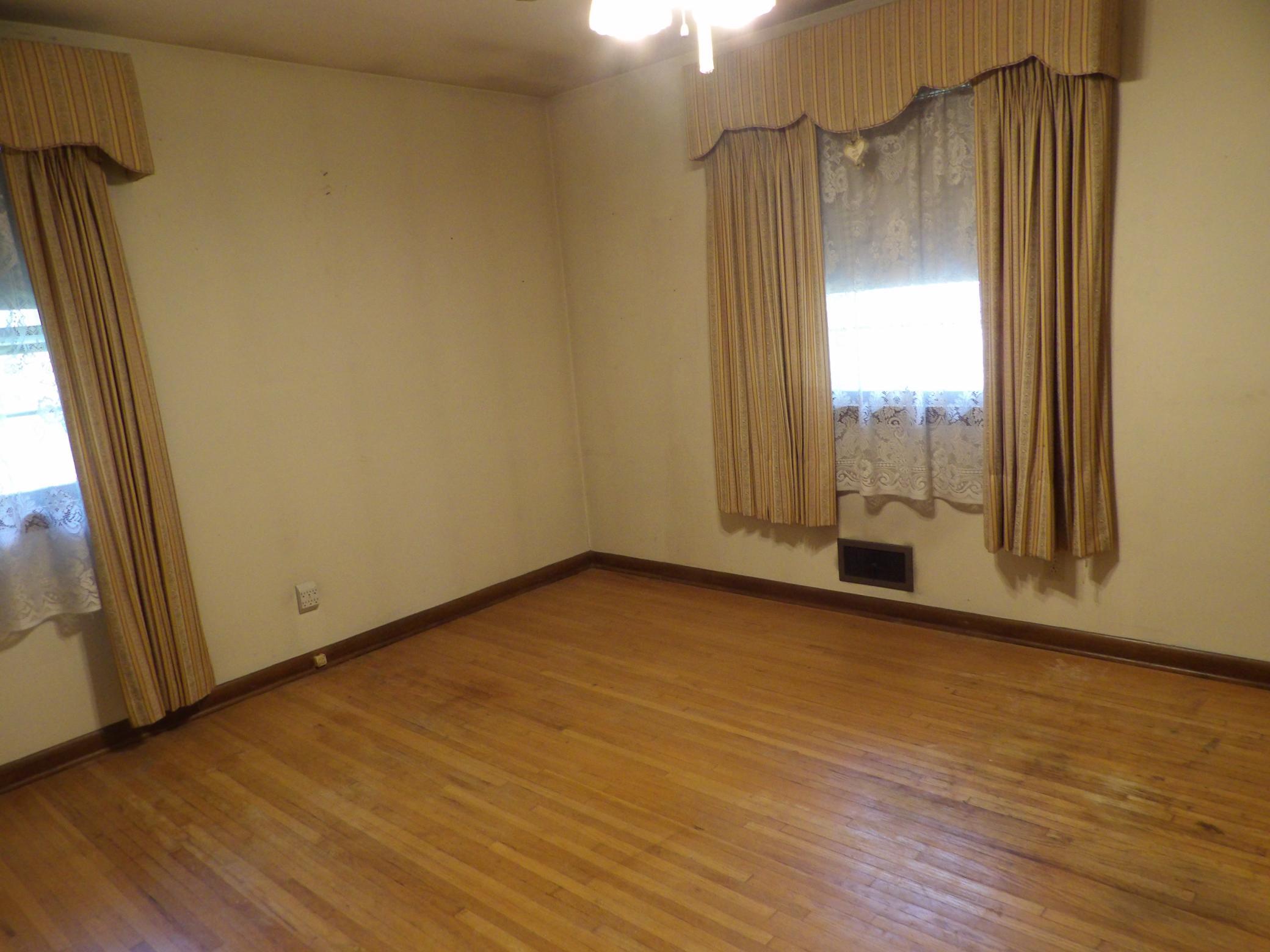 305 16th Street Nw Property Photo 8