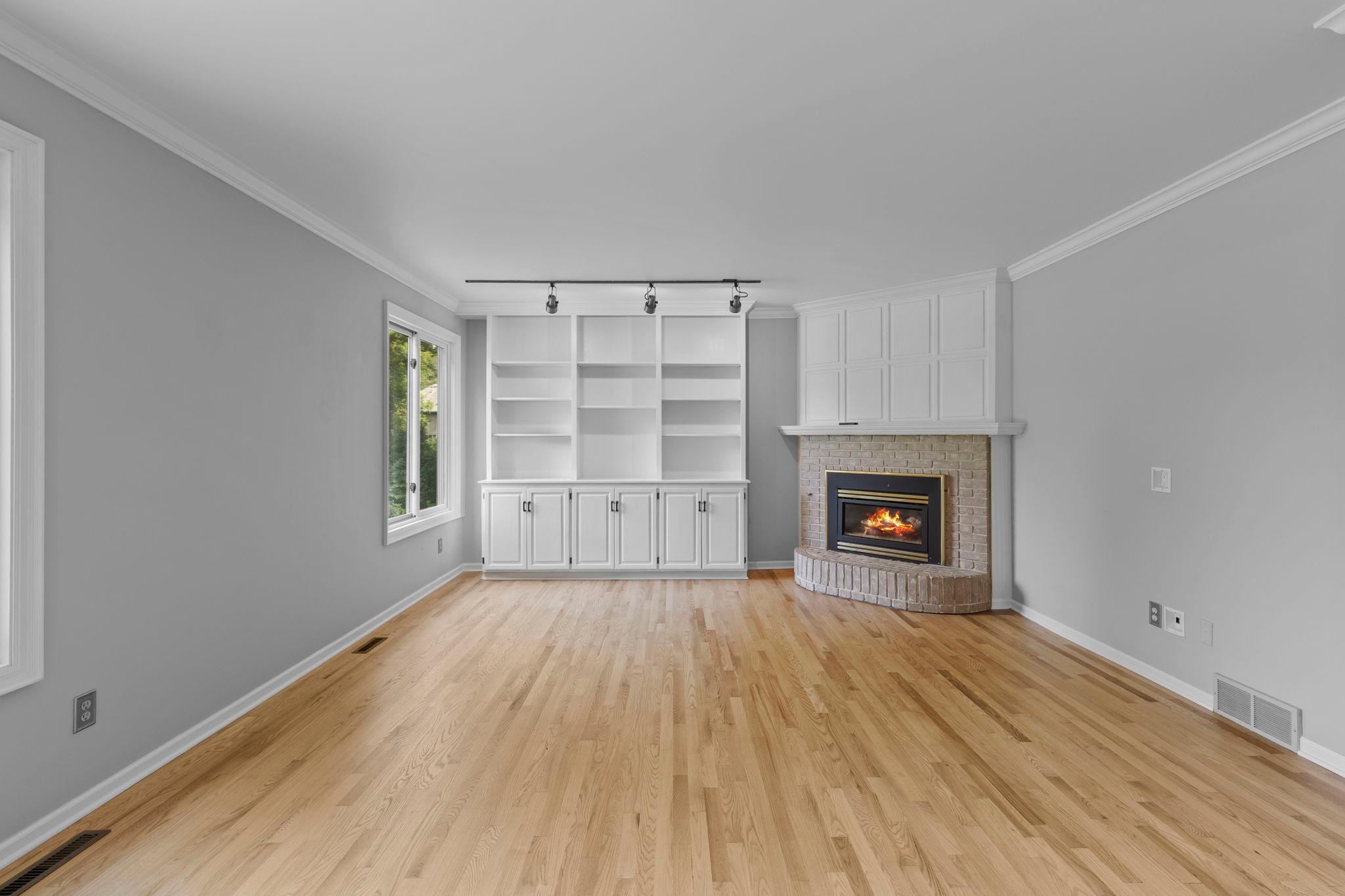 9348 Olympia Drive Property Photo 17